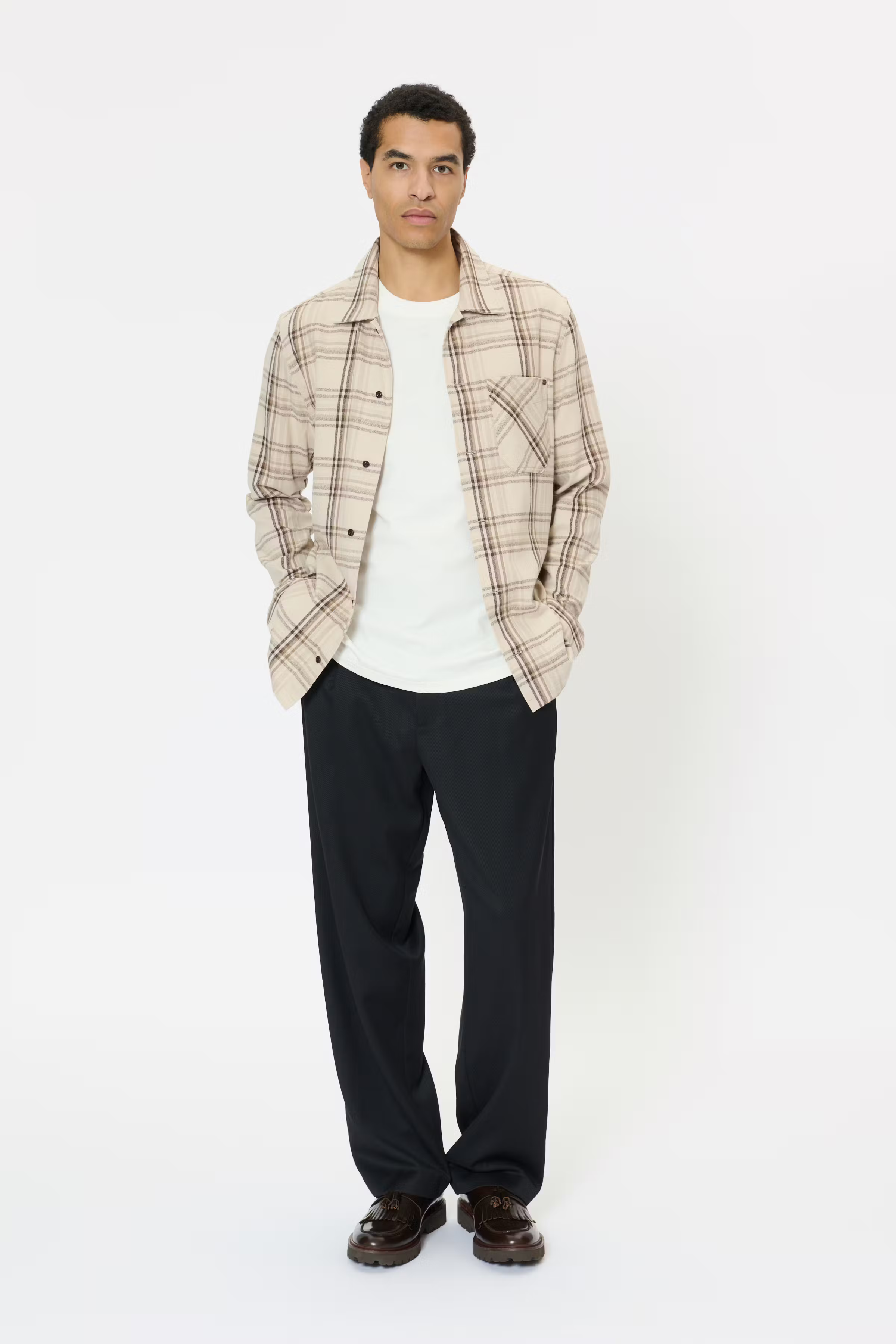 MApelton Skjorta LOOKBOOK FRONT 30208628-190912