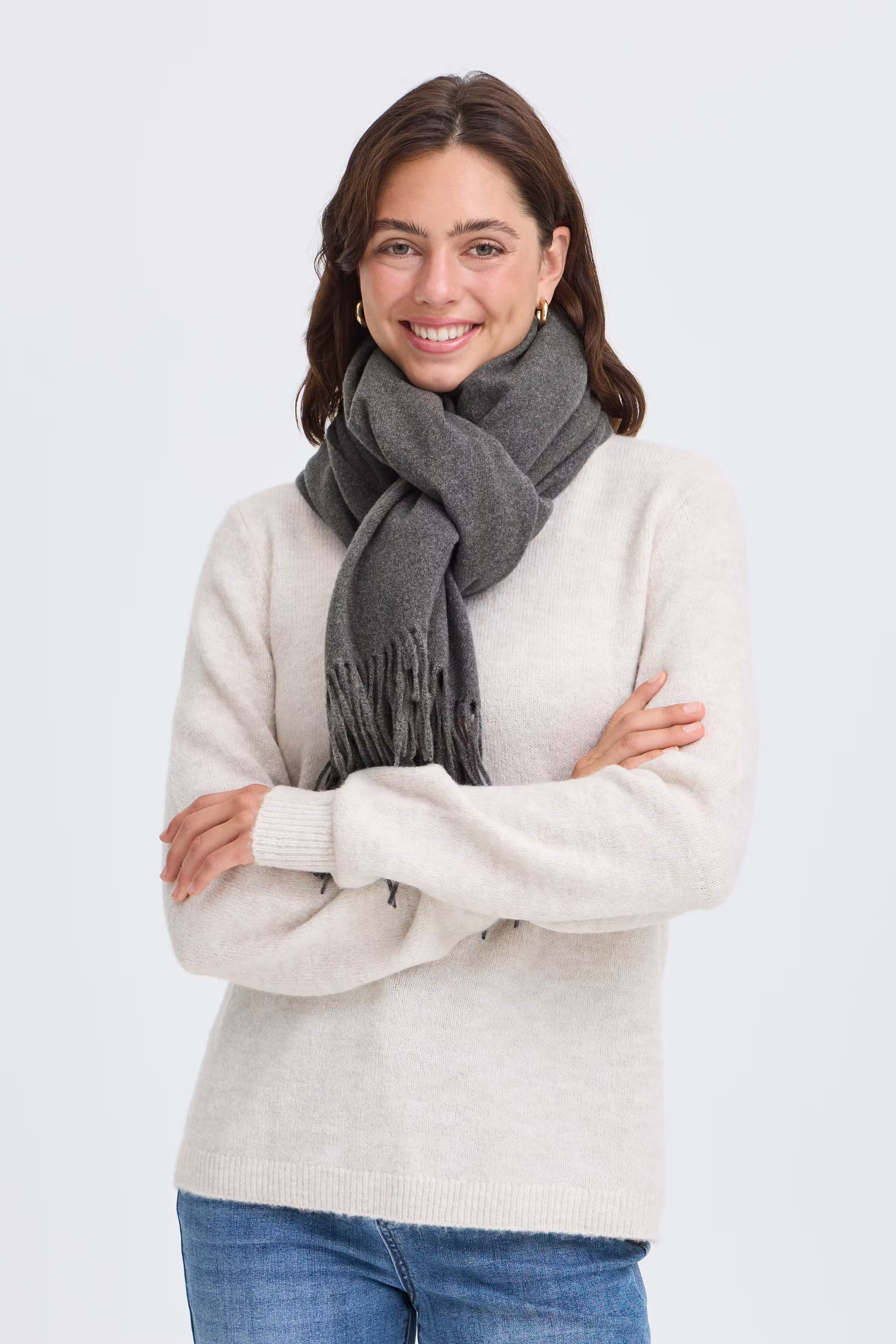 FRPASMIRA Skjerf LOOKBOOK FRONT 20616170-1902031