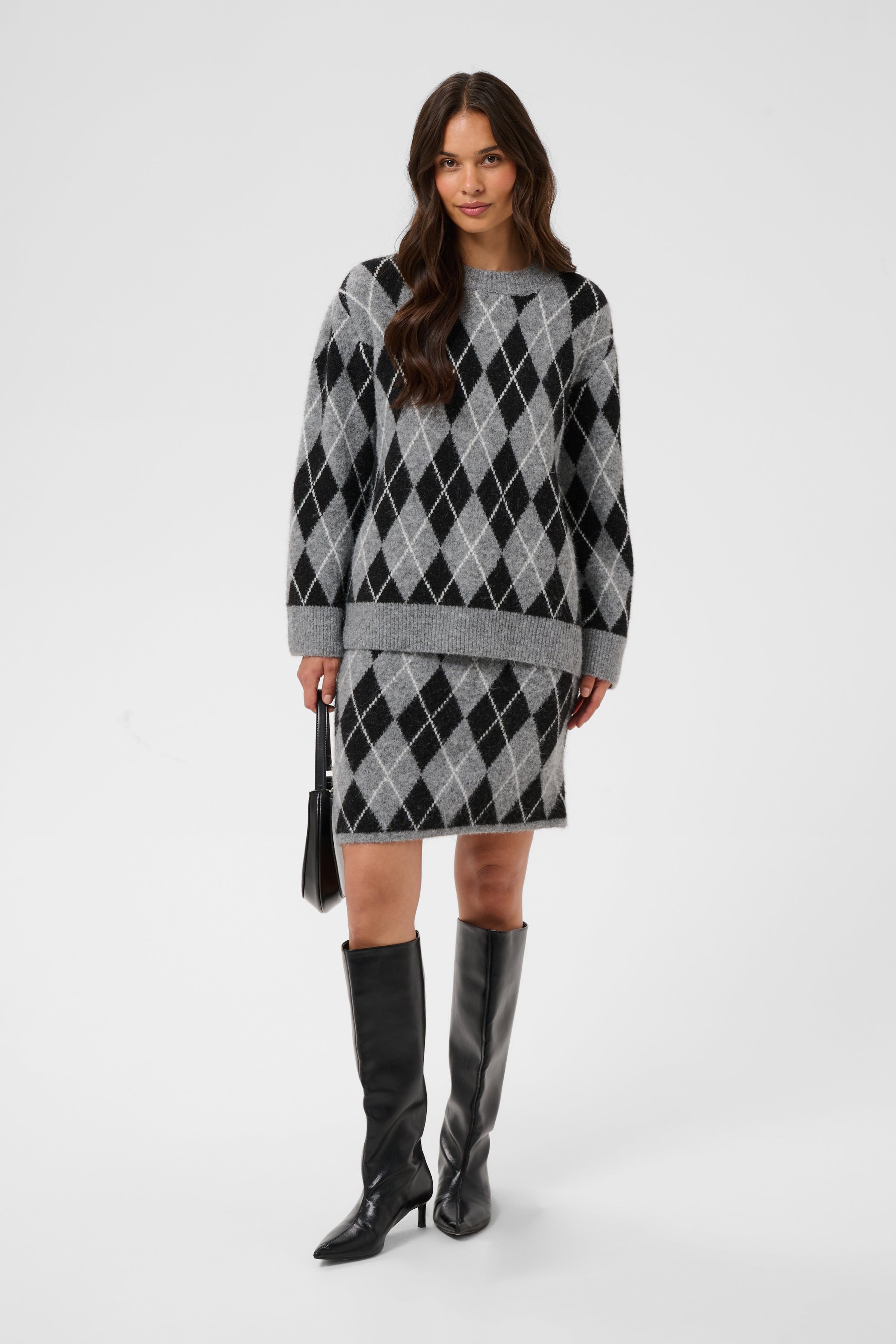 KAsimone Skjørt LOOKBOOK FRONT 10512097-109749