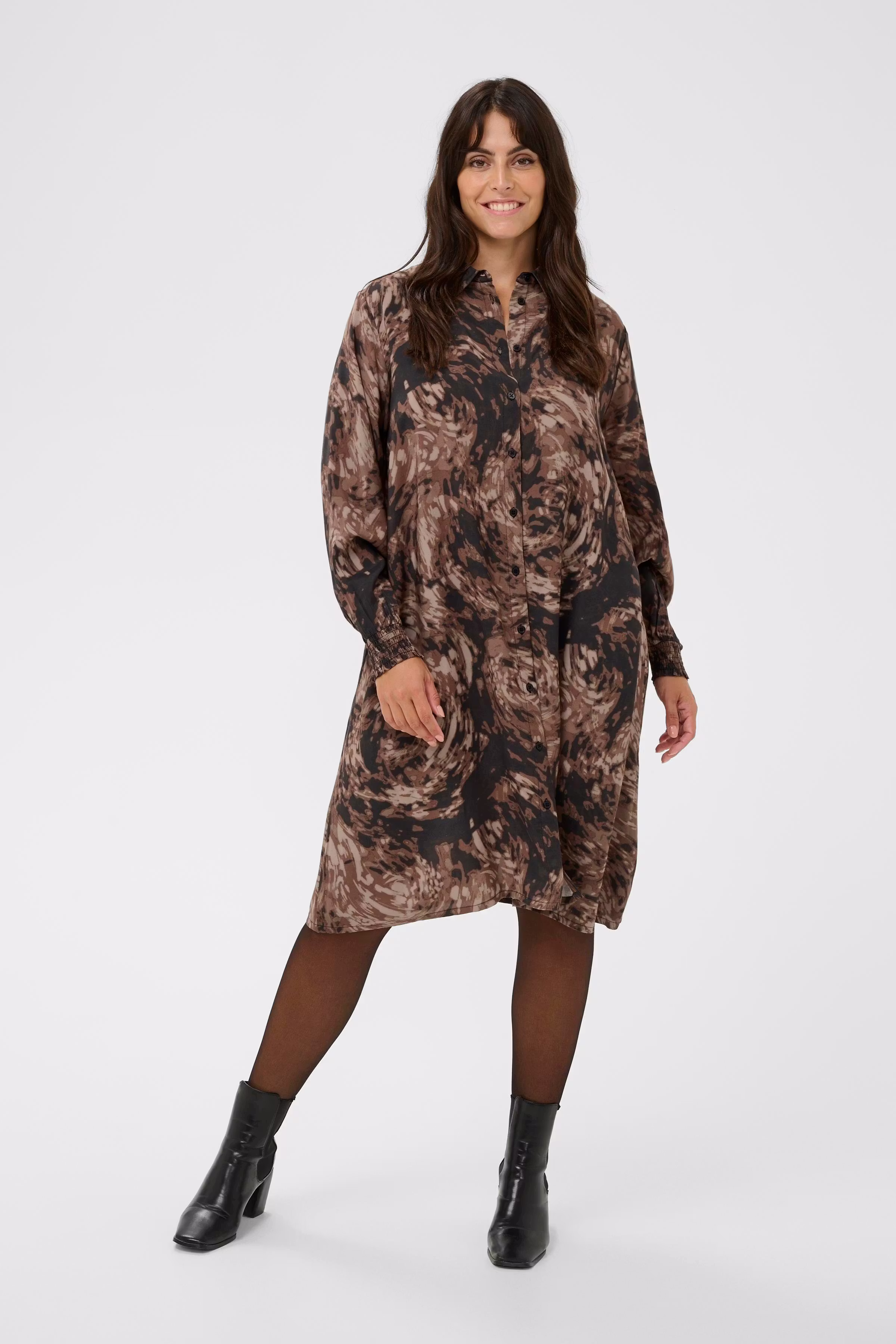 KCjamia Kjole LOOKBOOK FRONT 10583853-108502