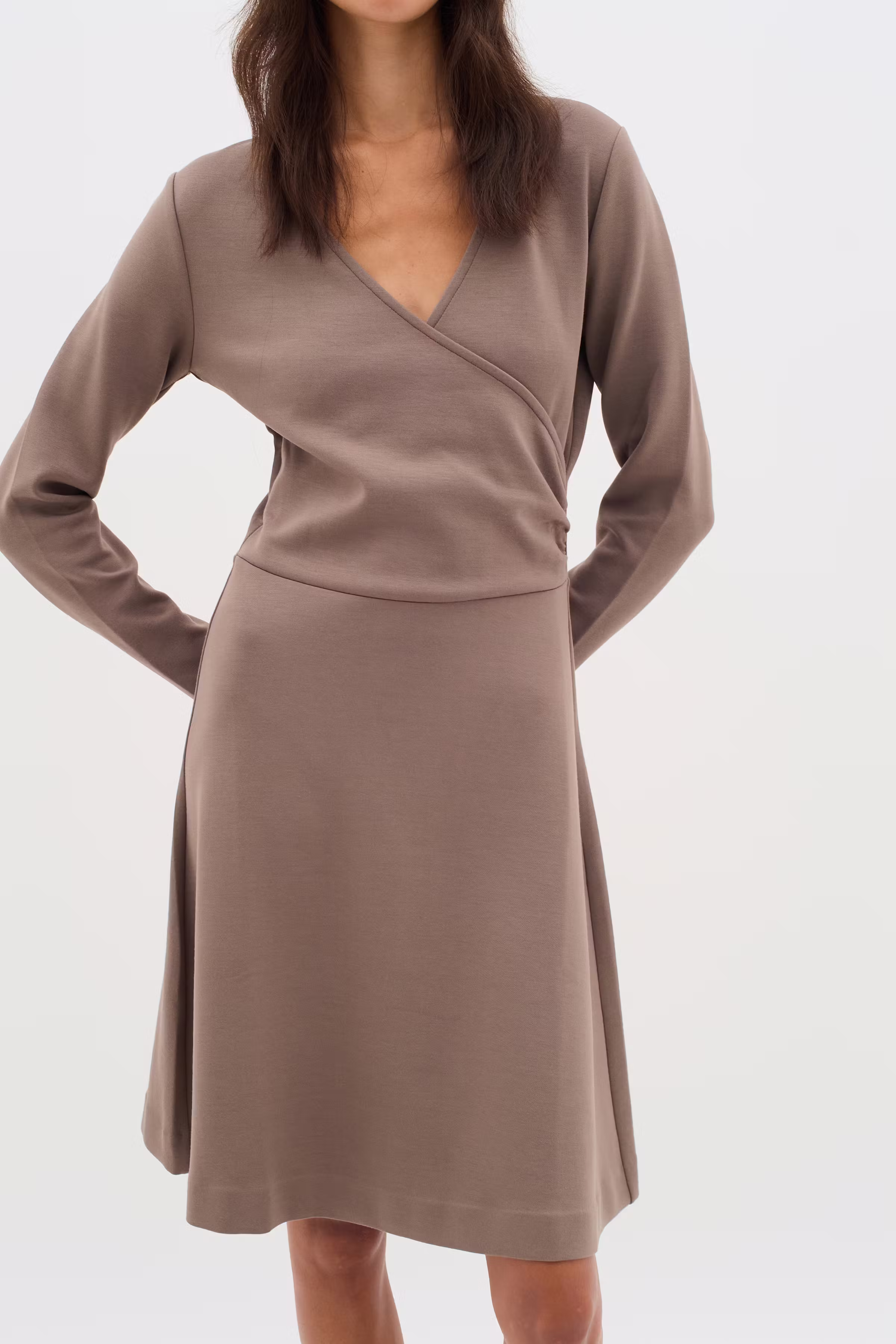 MaraiaIW Kjole LOOKBOOK FRONT 30110483-181304