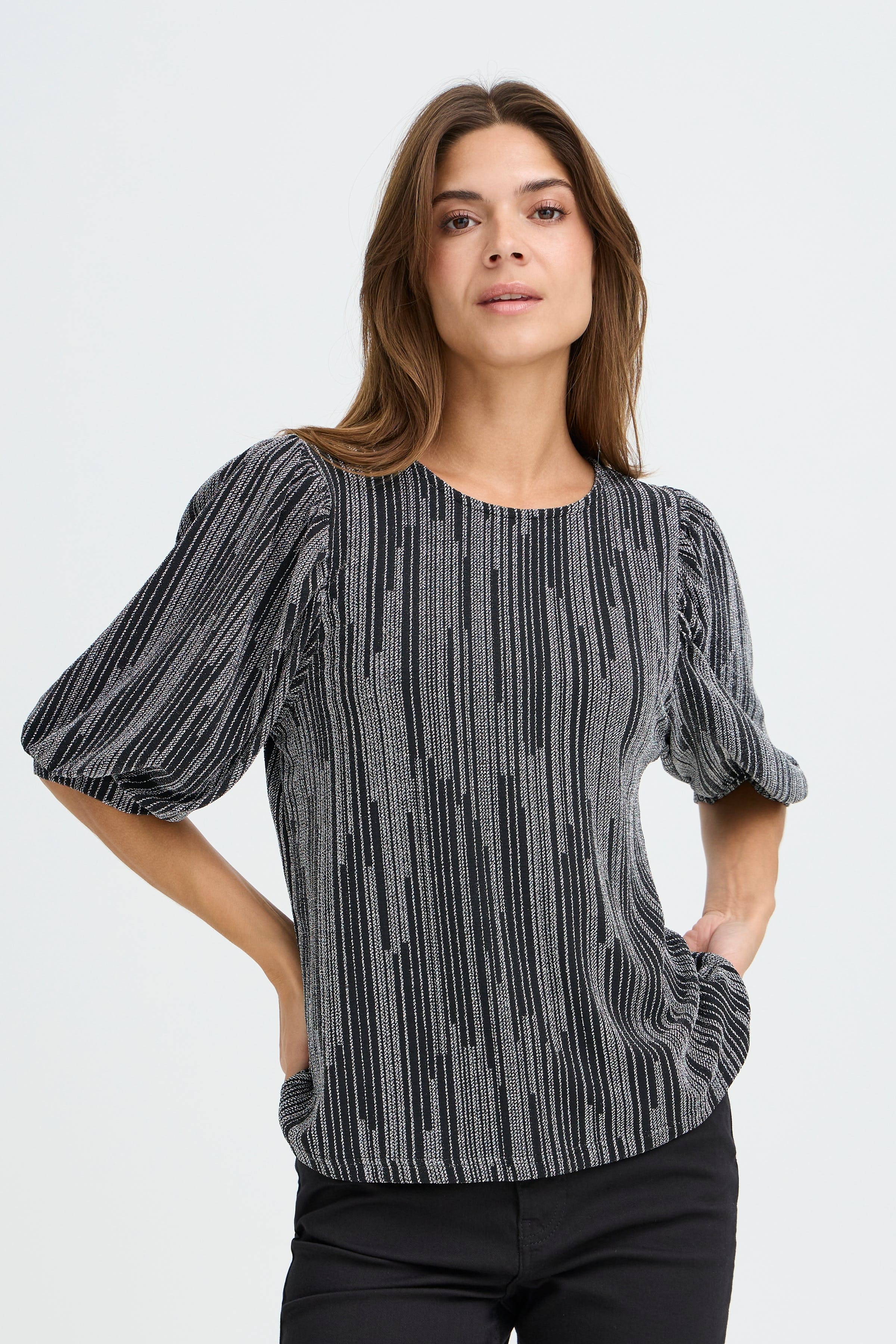 PZTHEA Bluse LOOKBOOK FRONT 50210155-900002607