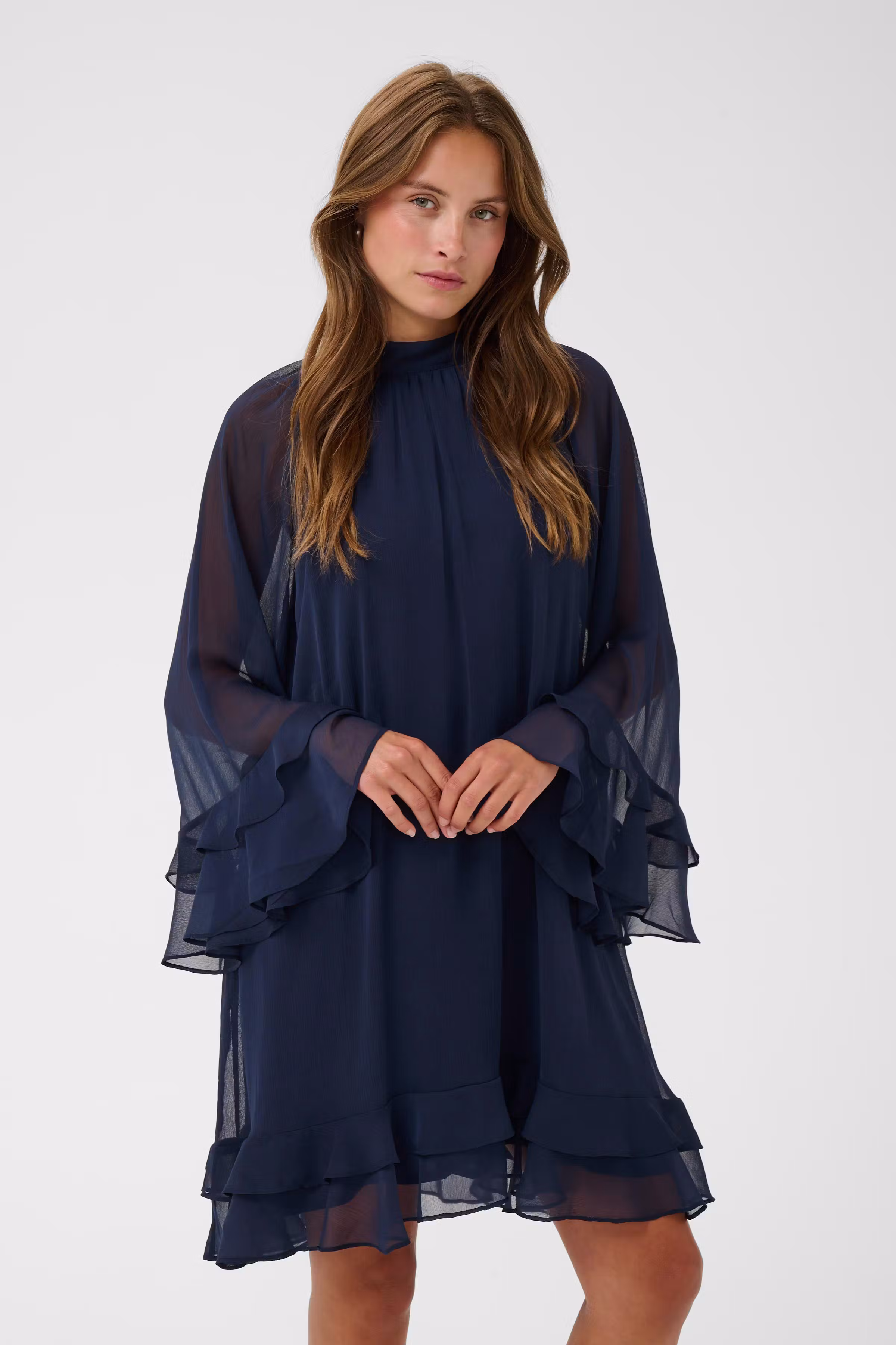 LabelleSZ Dress LOOKBOOK FRONT 30514739-193924