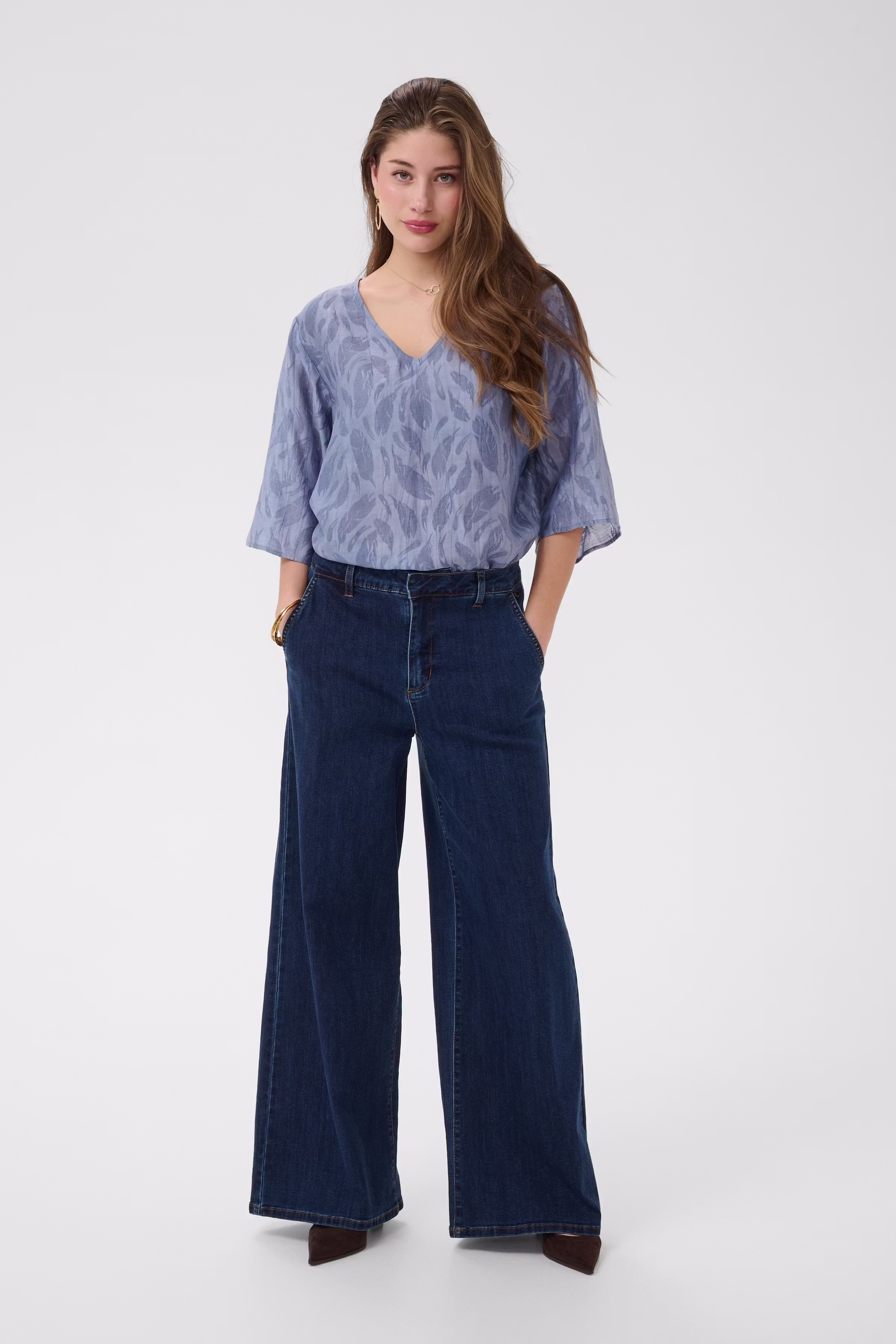 CRVisti Jeans LOOKBOOK FRONT 10612286-100114