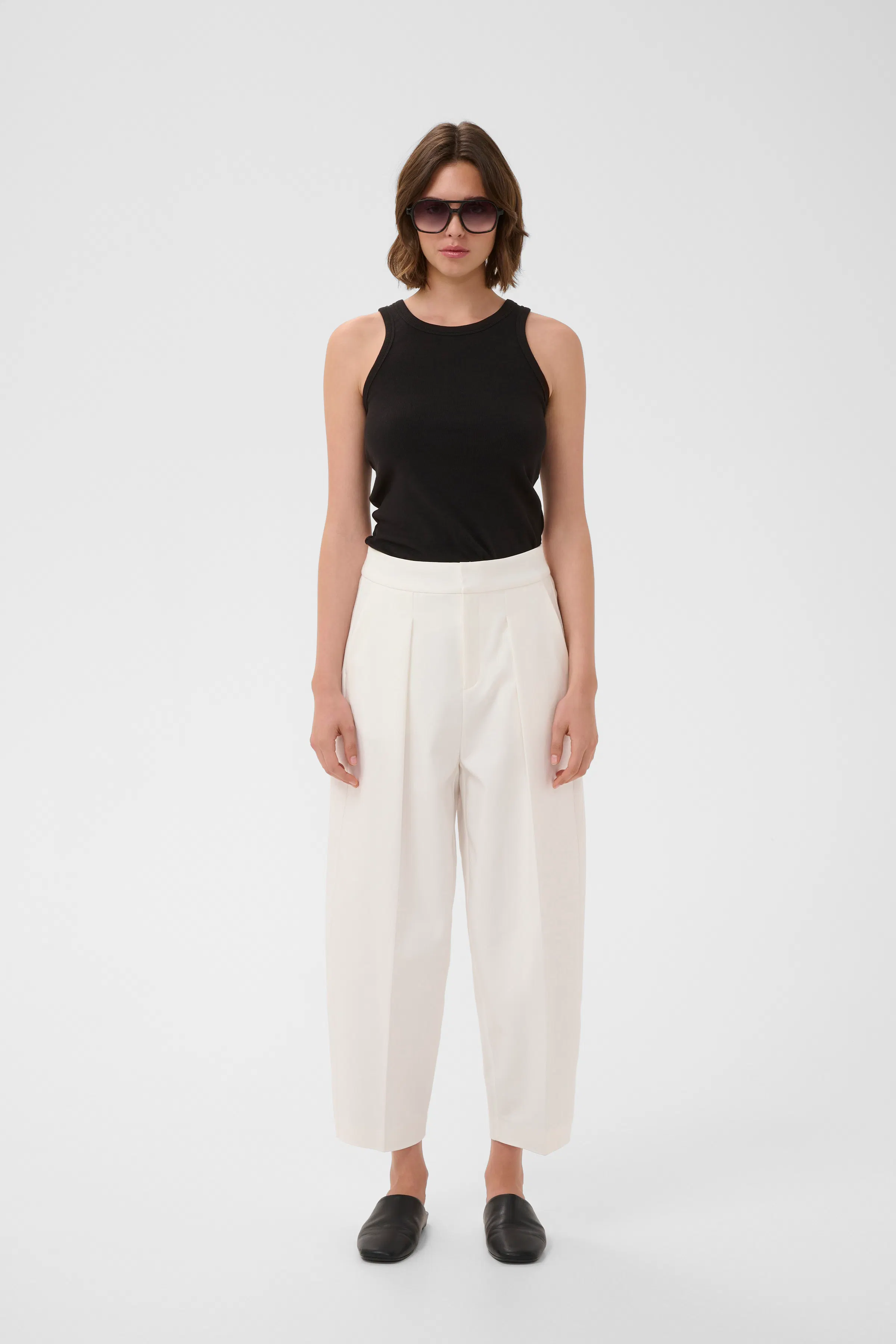 ZellaIW Barrel Broek LOOKBOOK FRONT 30107207-110701