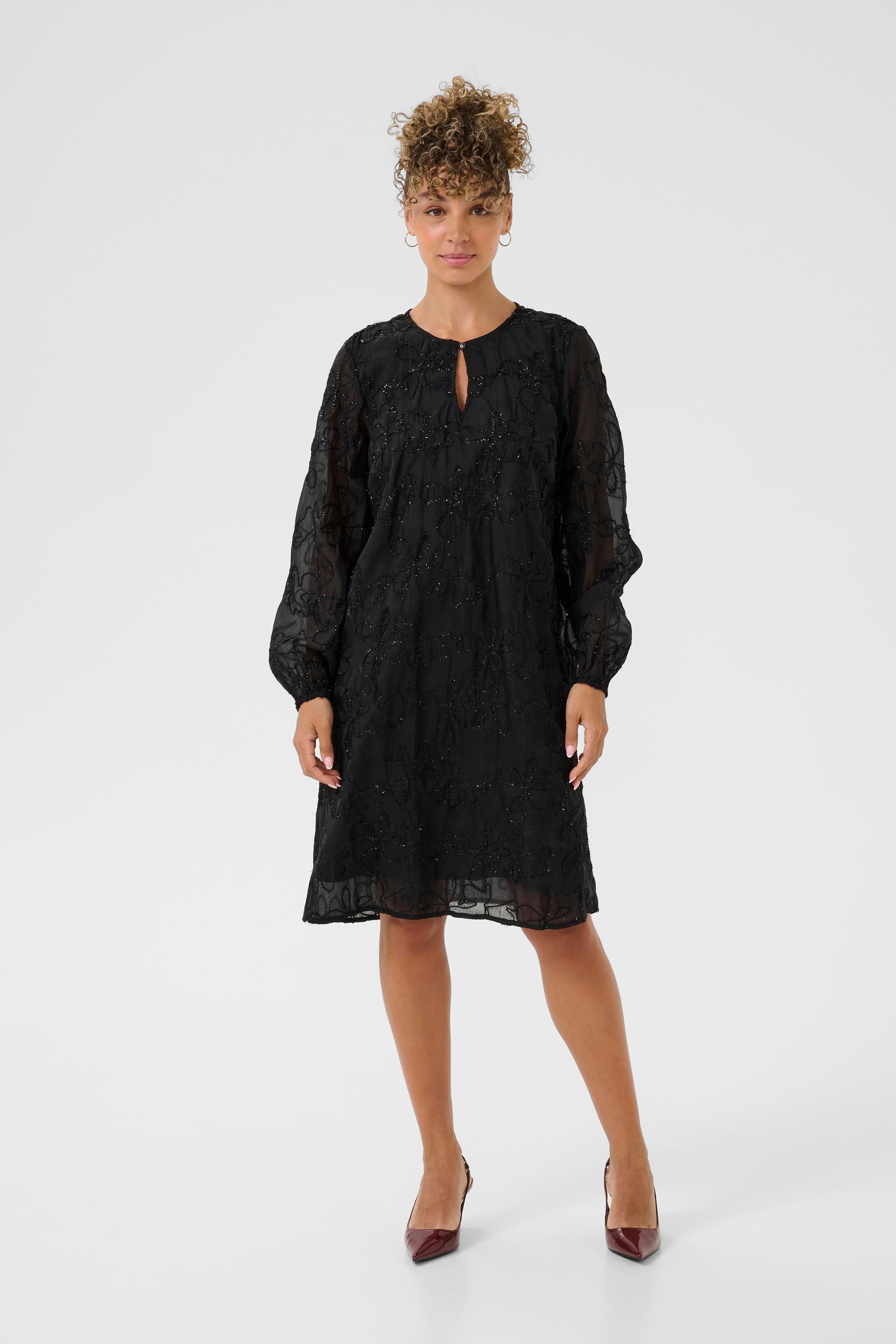 CRInga Kleid LOOKBOOK FRONT 10614375-100120