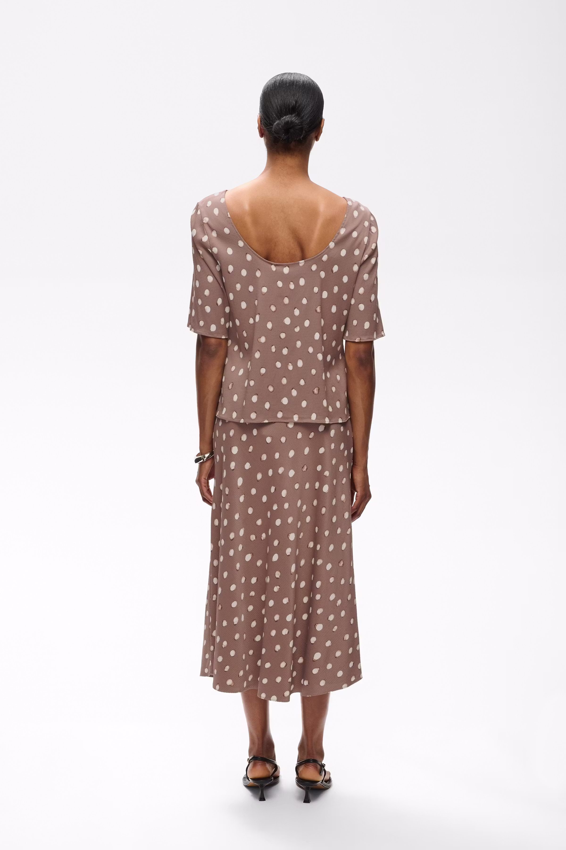 HENRIIW Skirt LOOKBOOK BACK 30112737-900009020
