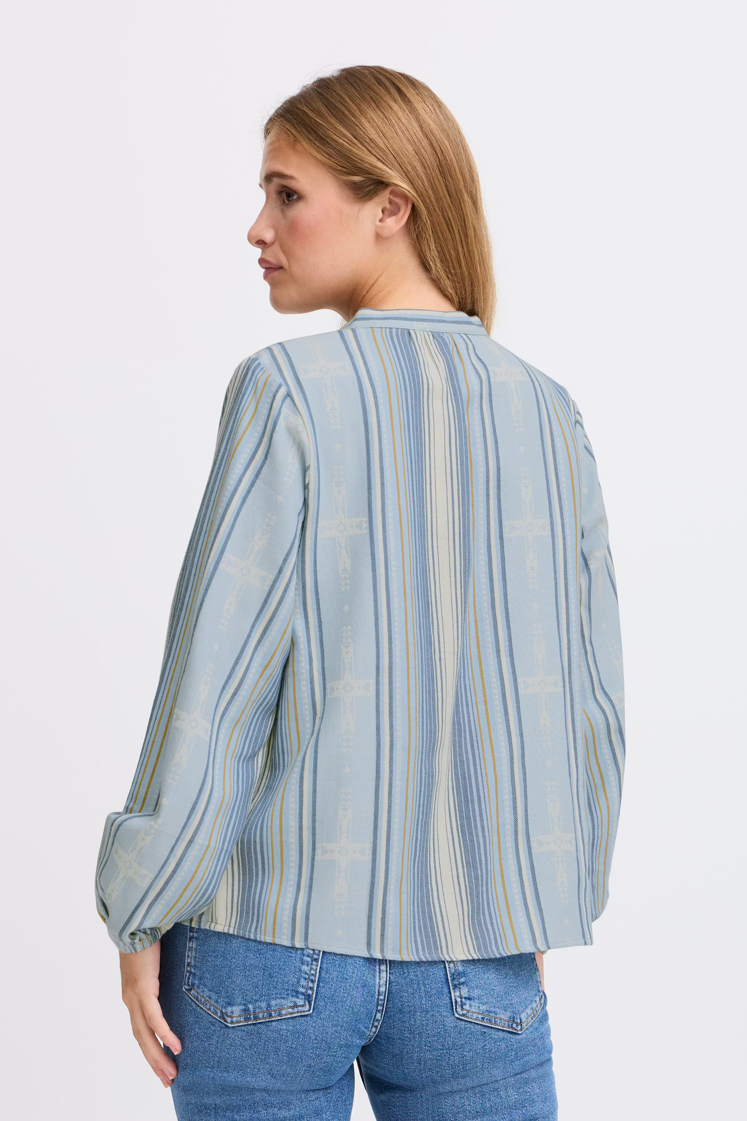 PZTIONA blouse LOOKBOOK BACK 50208599-153915