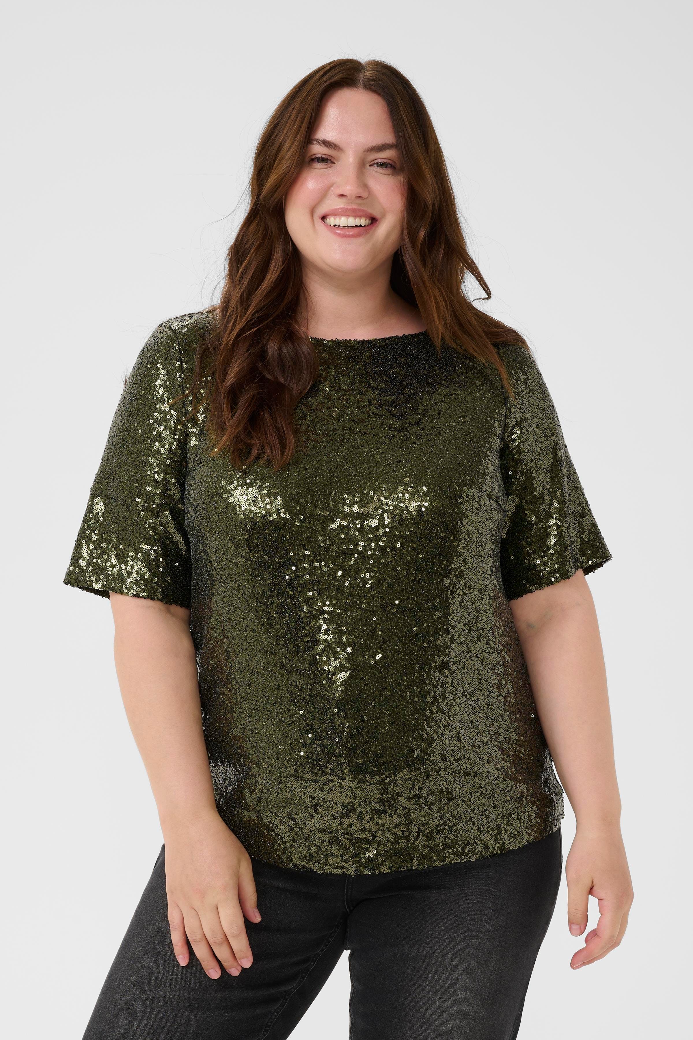 KCmirana Sequin Blouse LOOKBOOK FRONT 10583819-190512