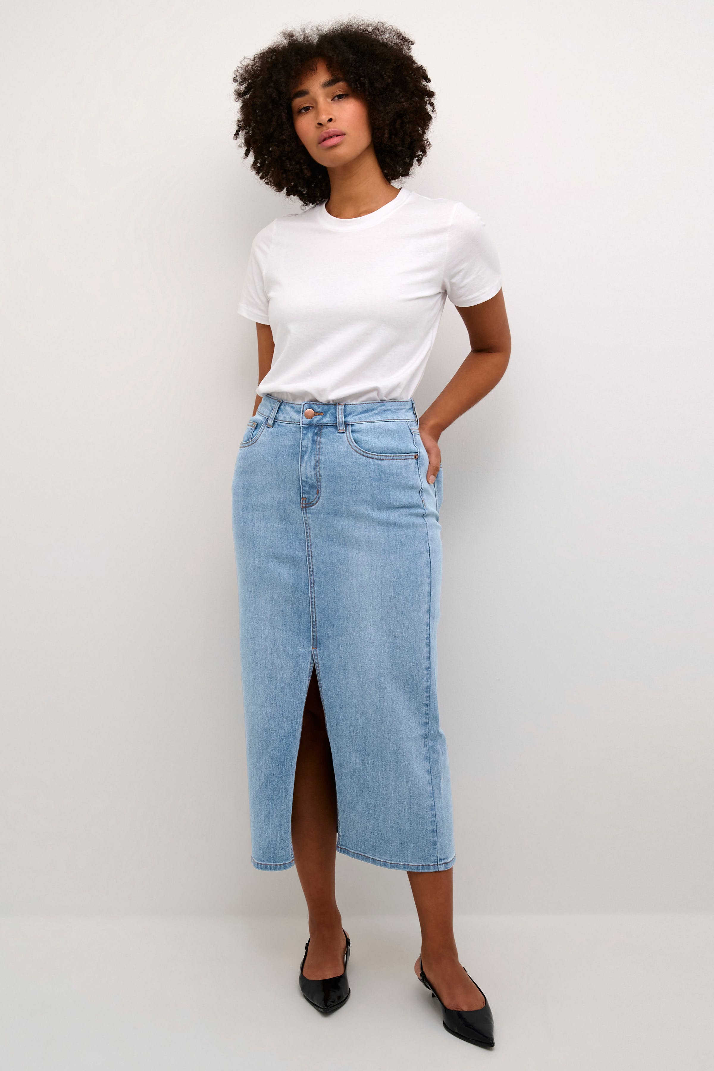 KAsinem Denimskjørt LOOKBOOK FRONT 10508064-101012