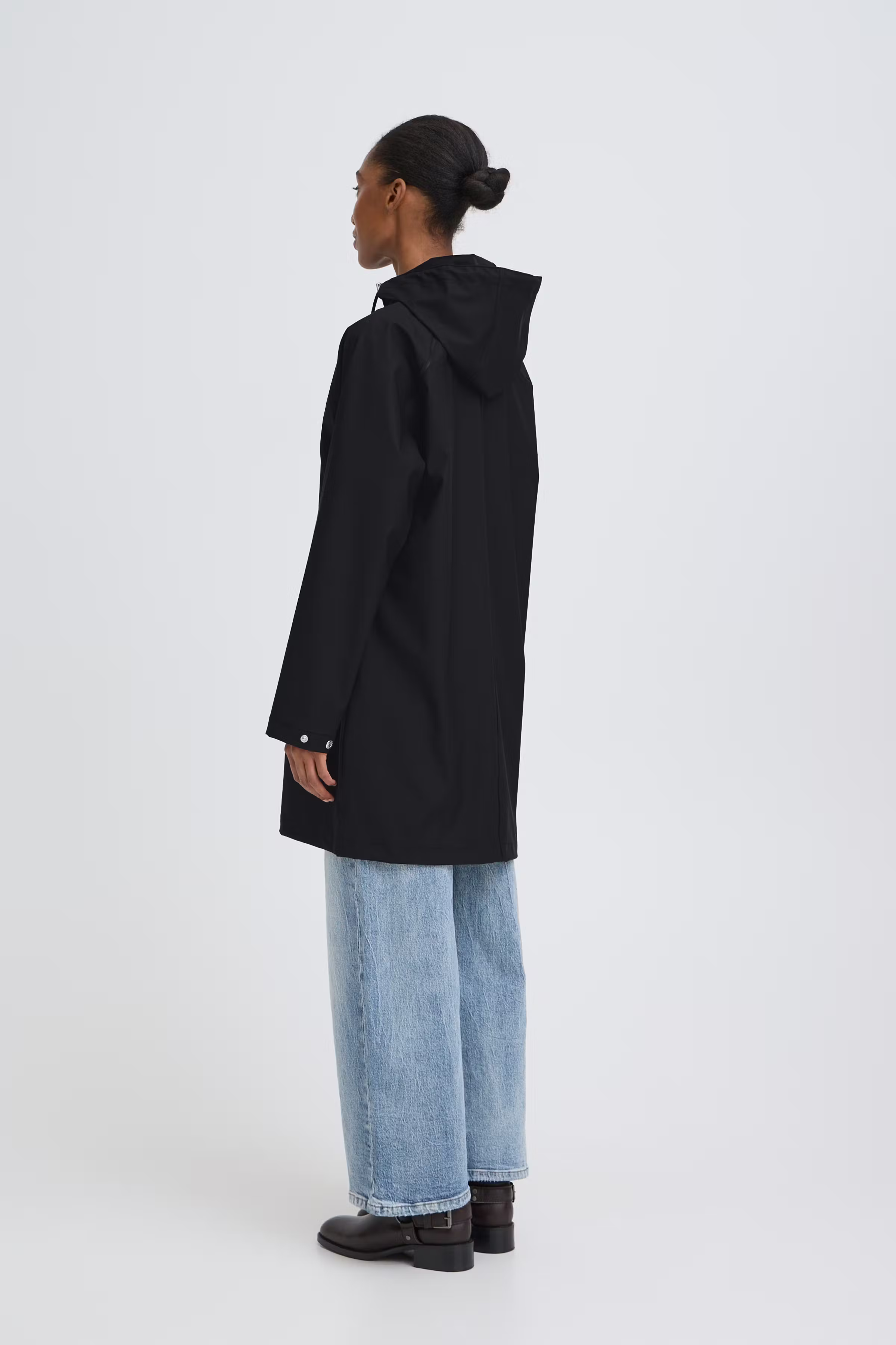 BYAVAN Rainwear LOOKBOOK BACK 20818425-194008