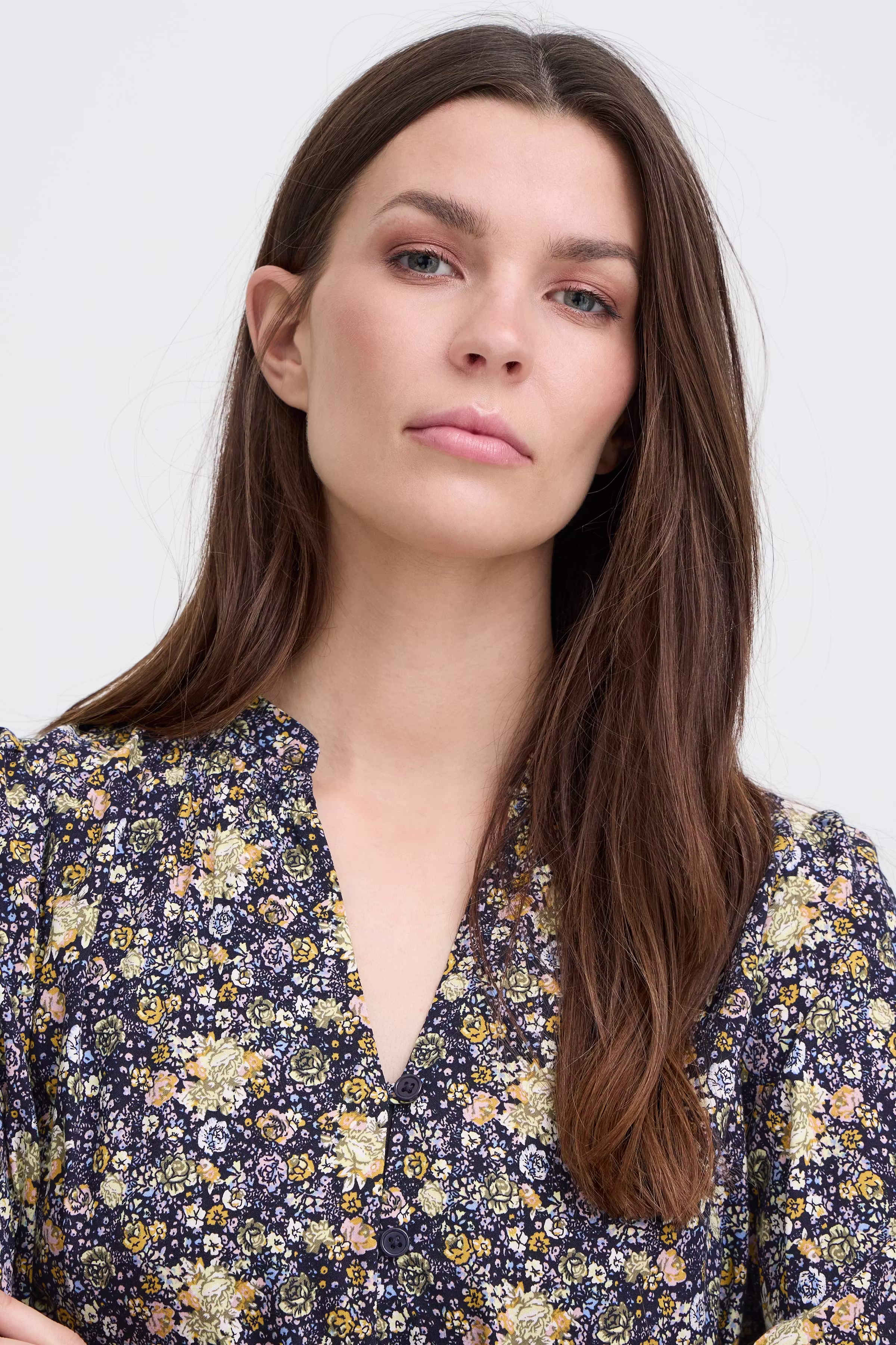 PZAVA Bluse LOOKBOOK DETAIL 50210309-194020
