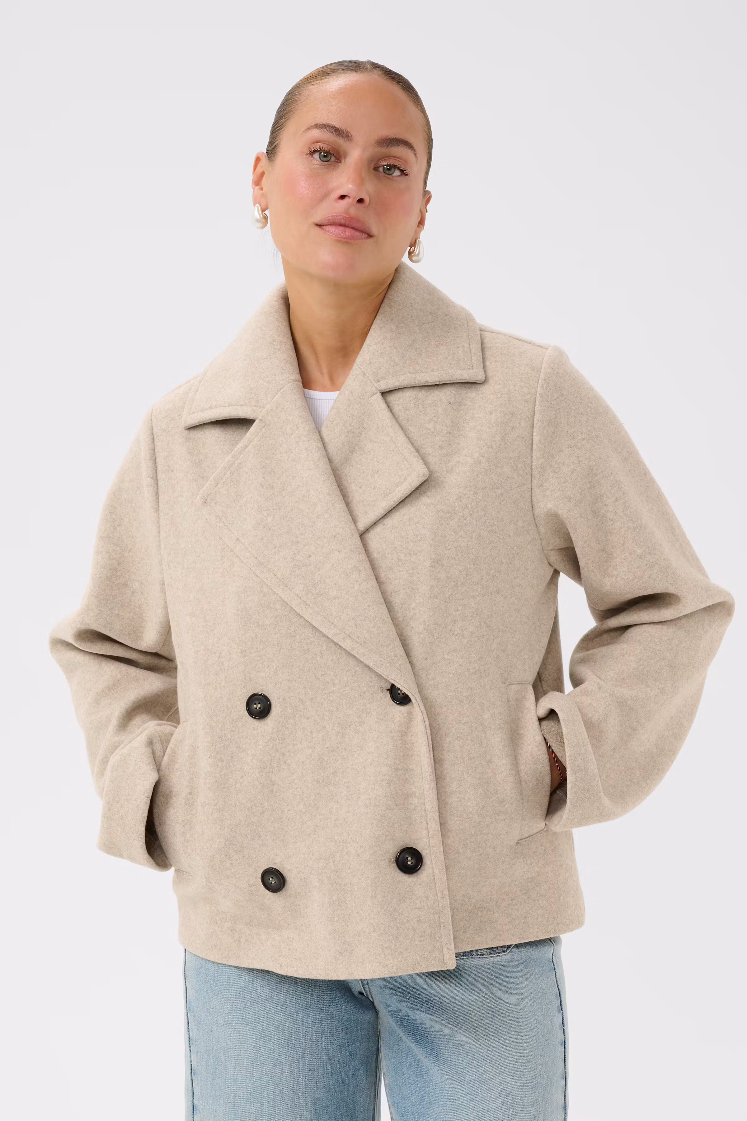 KAsaturn Frakke LOOKBOOK FRONT 10511860-108820