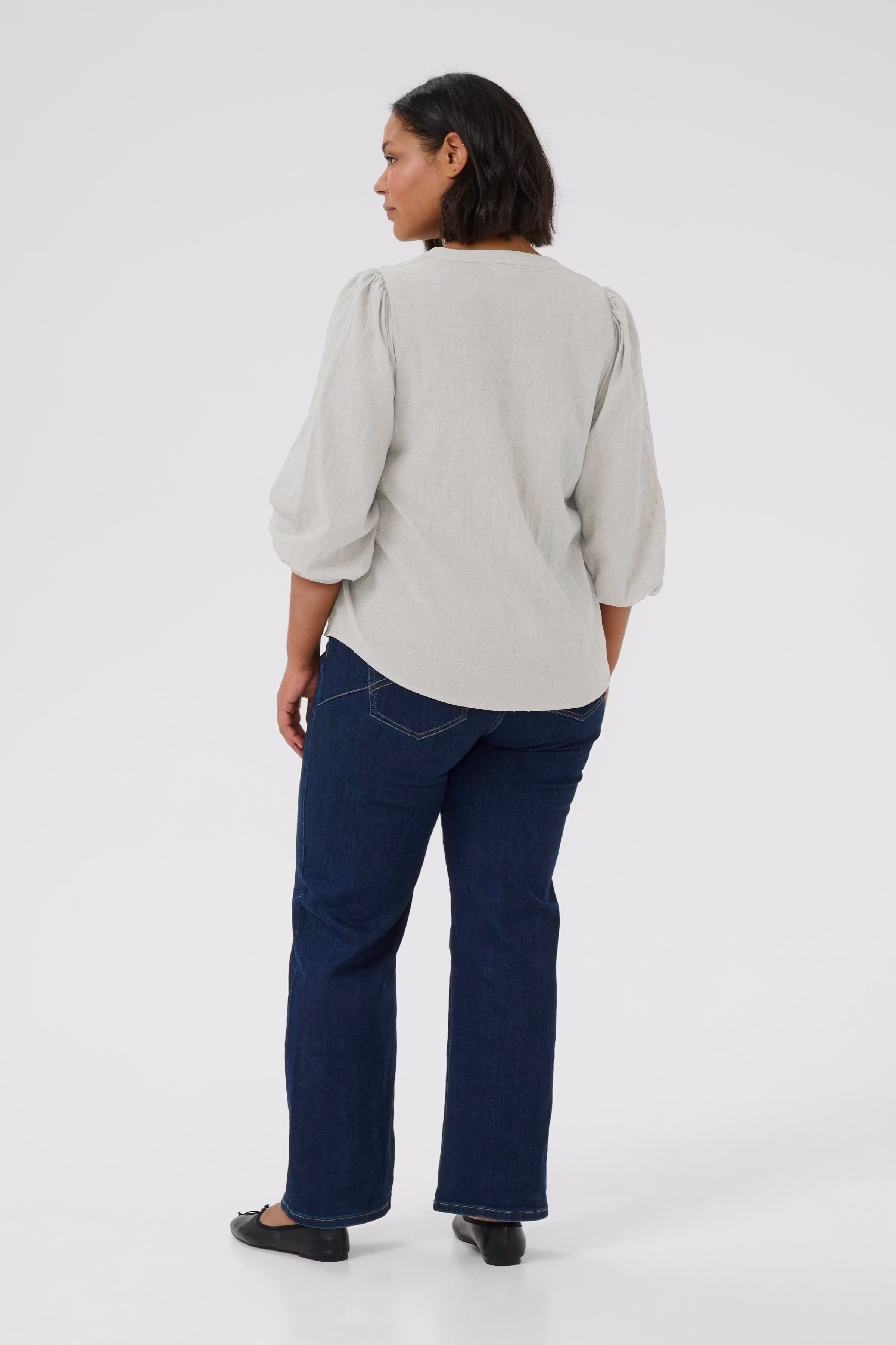 KCsilla Blouse LOOKBOOK BACK 10583327-170205