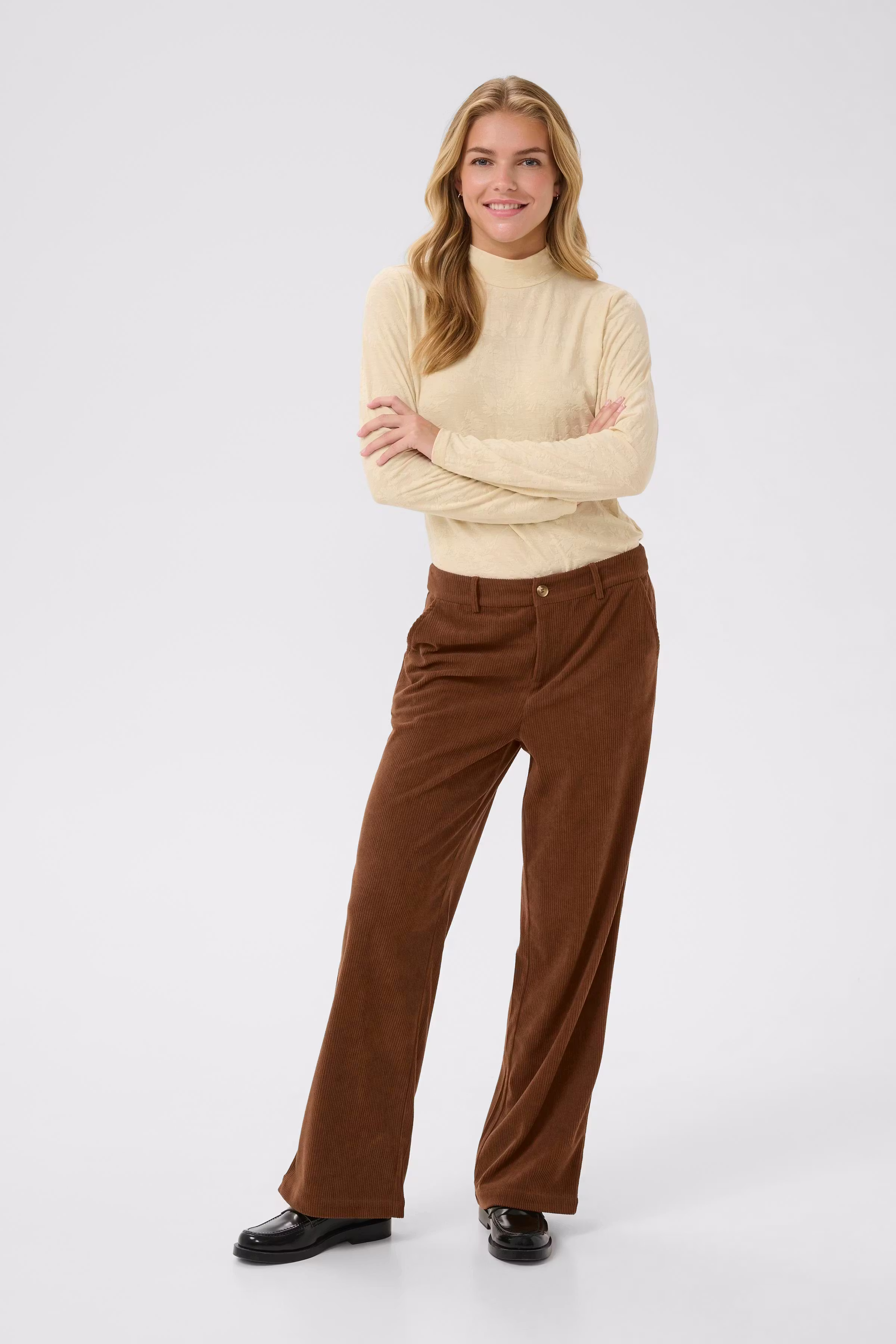 CRKanna Bukser LOOKBOOK FRONT 10614146-191227