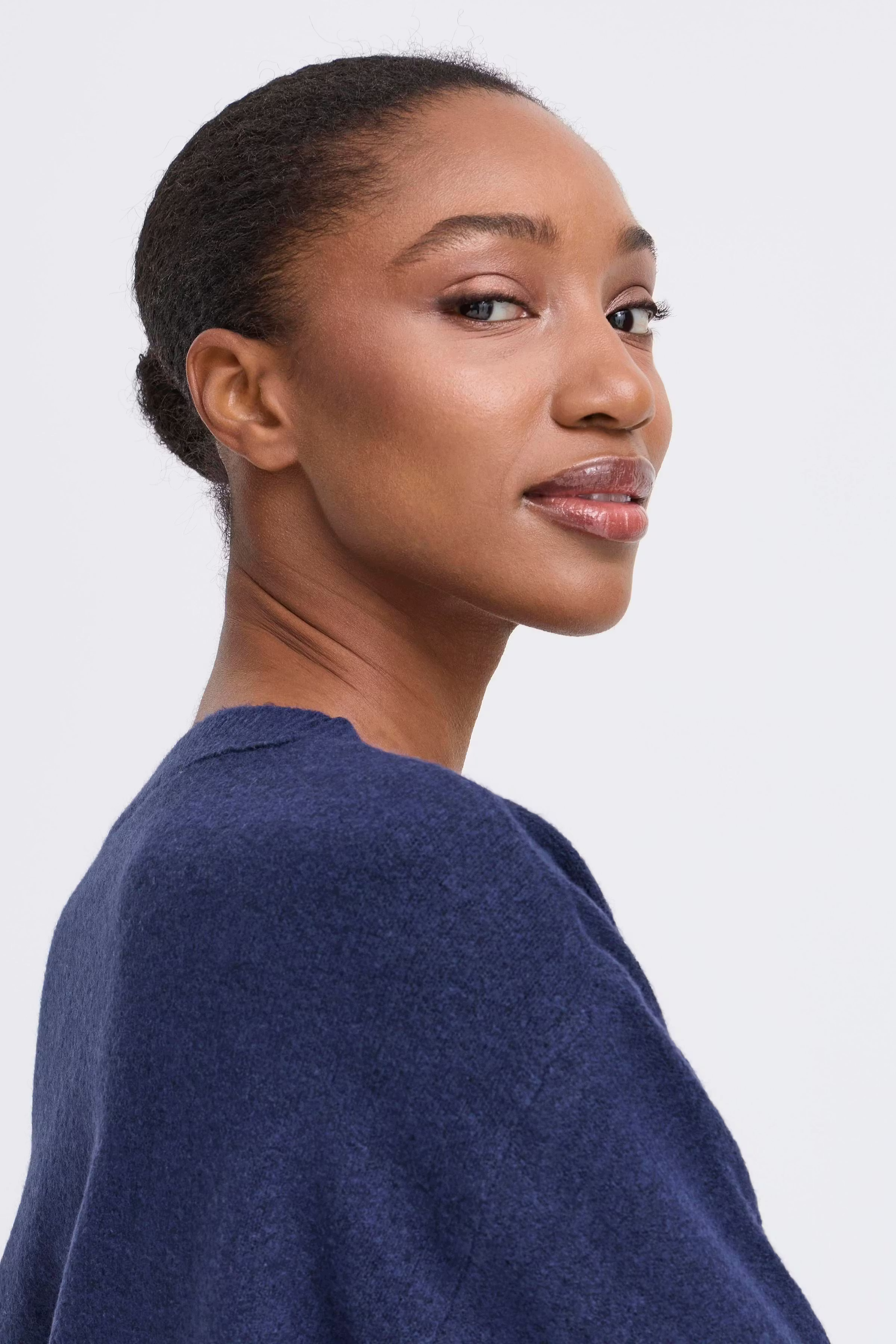 IHDASILA Cardigan LOOKBOOK DETAIL 20124215-193925