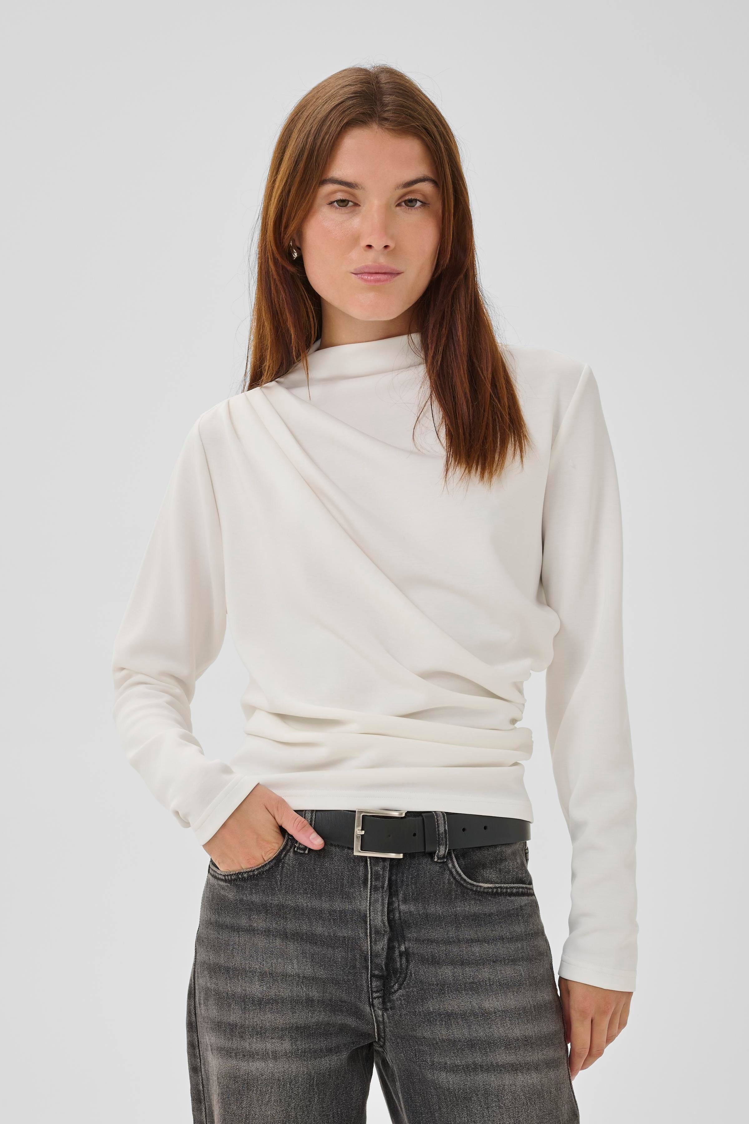 HelleMW Bluse LOOKBOOK FRONT 10704885-110602