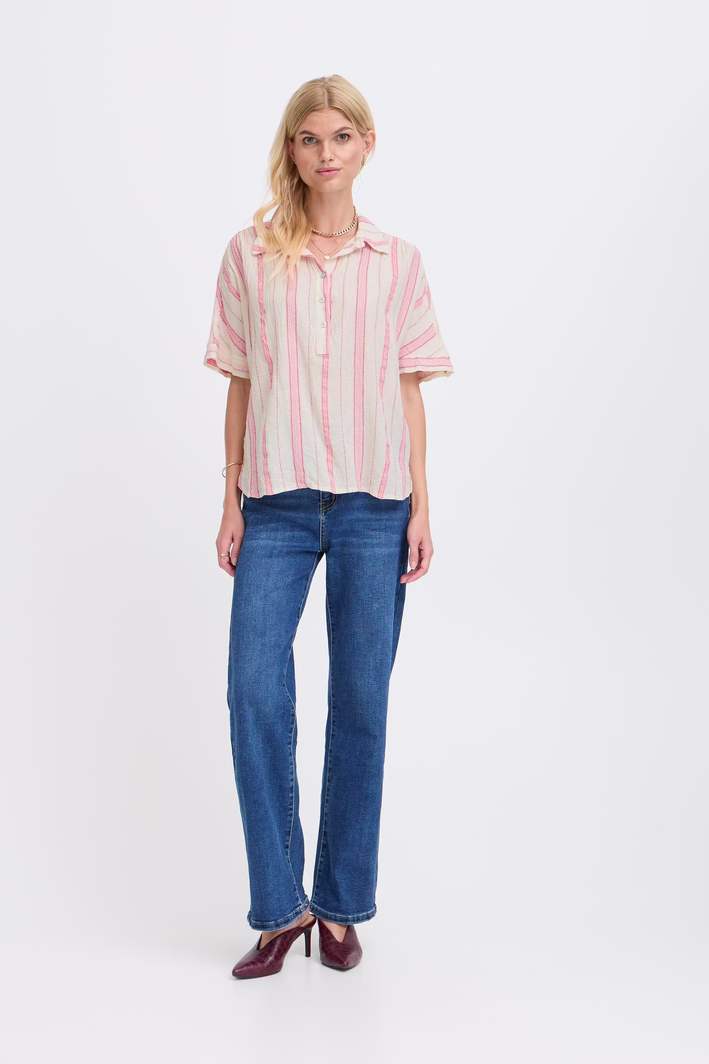 SBSENDA Bluse LOOKBOOK FRONT 22101070-142305