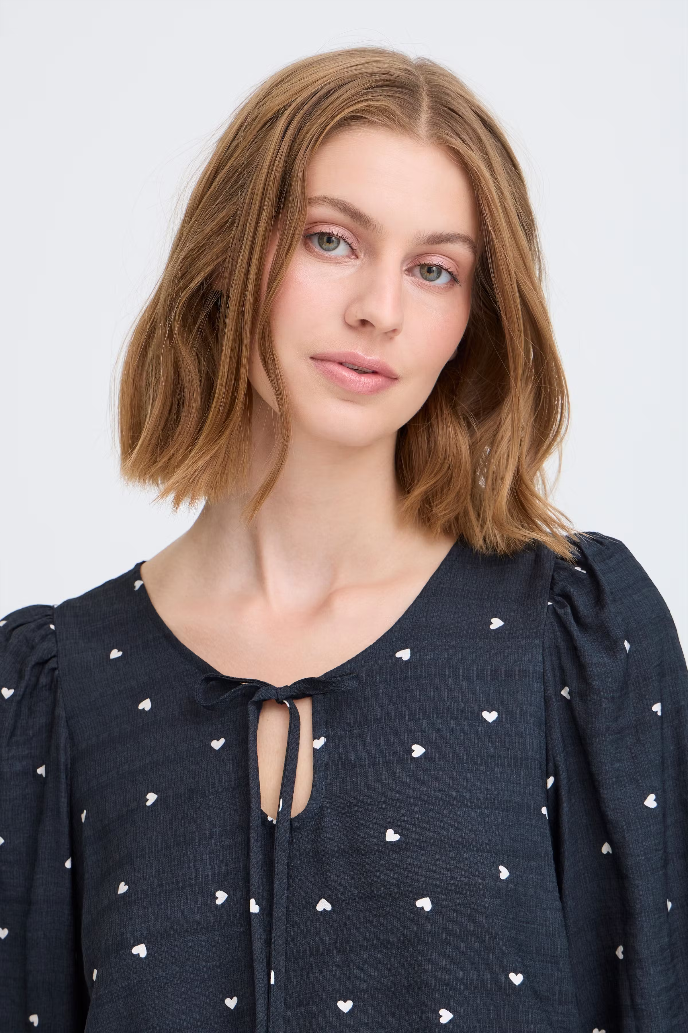 IHELVA Bluse LOOKBOOK DETAIL 20124618-900004567