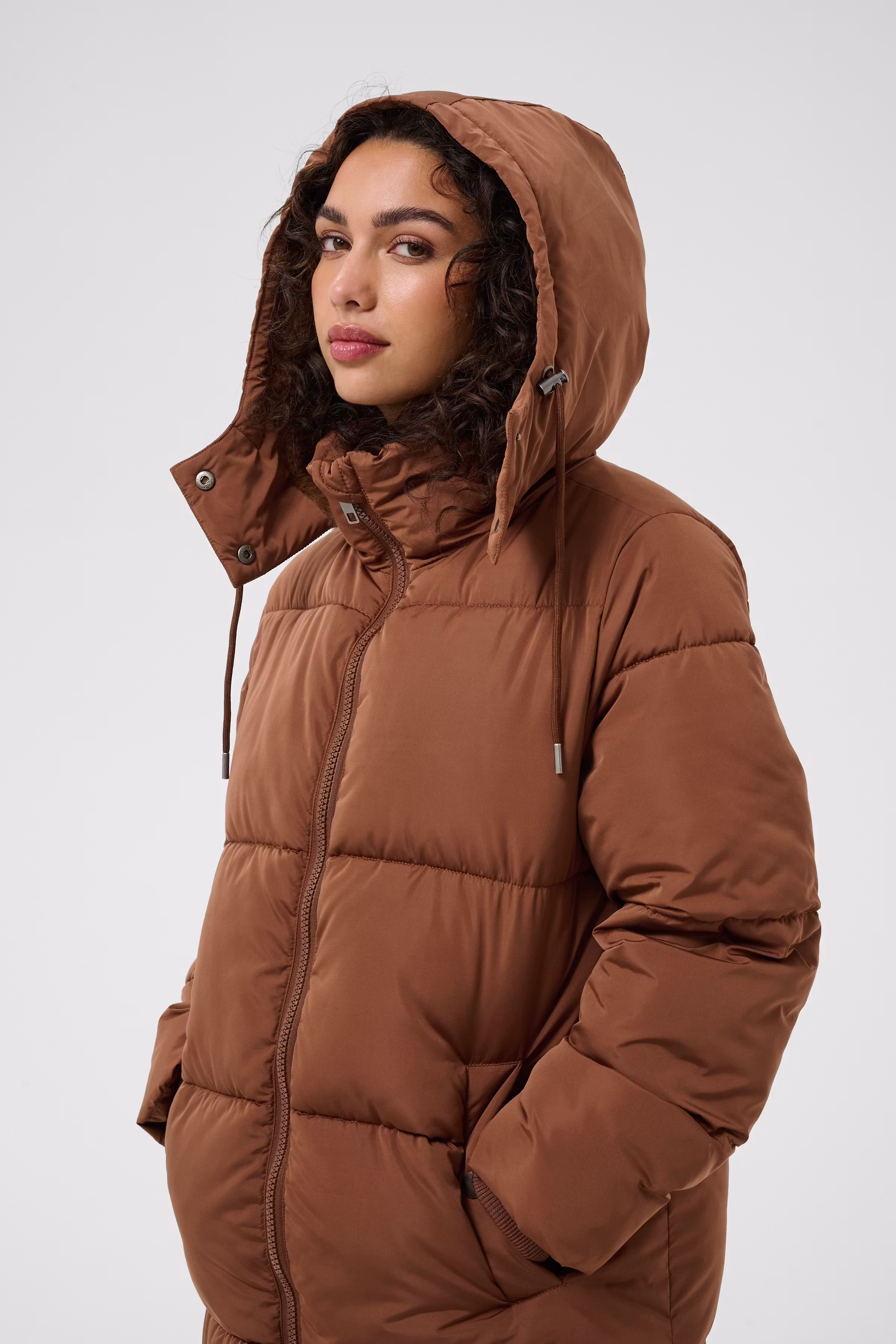 KAnikalui Coat LOOKBOOK DETAIL 10511827-191230