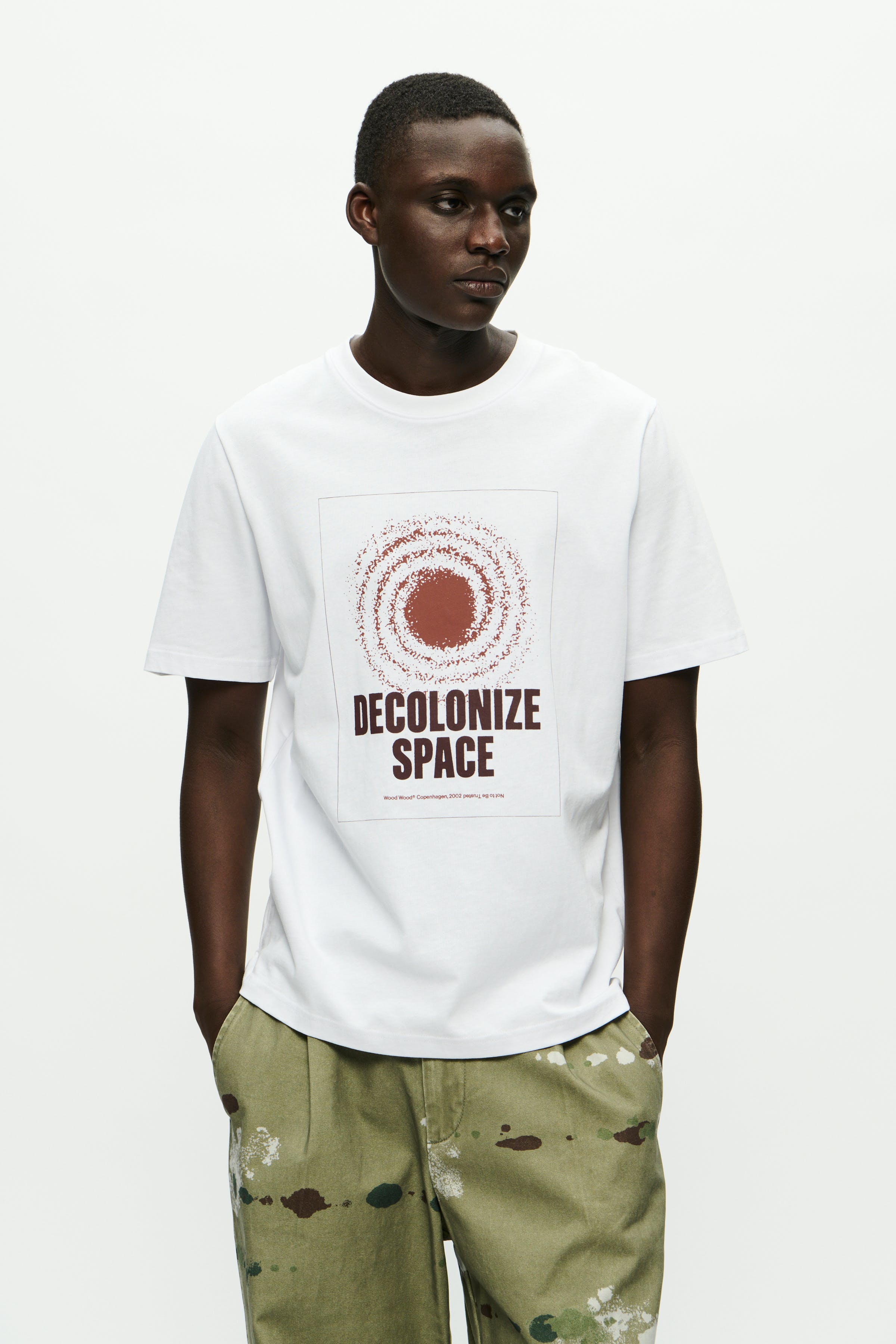 WWBobby T-shirt LOOKBOOK FRONT 30251561-110601