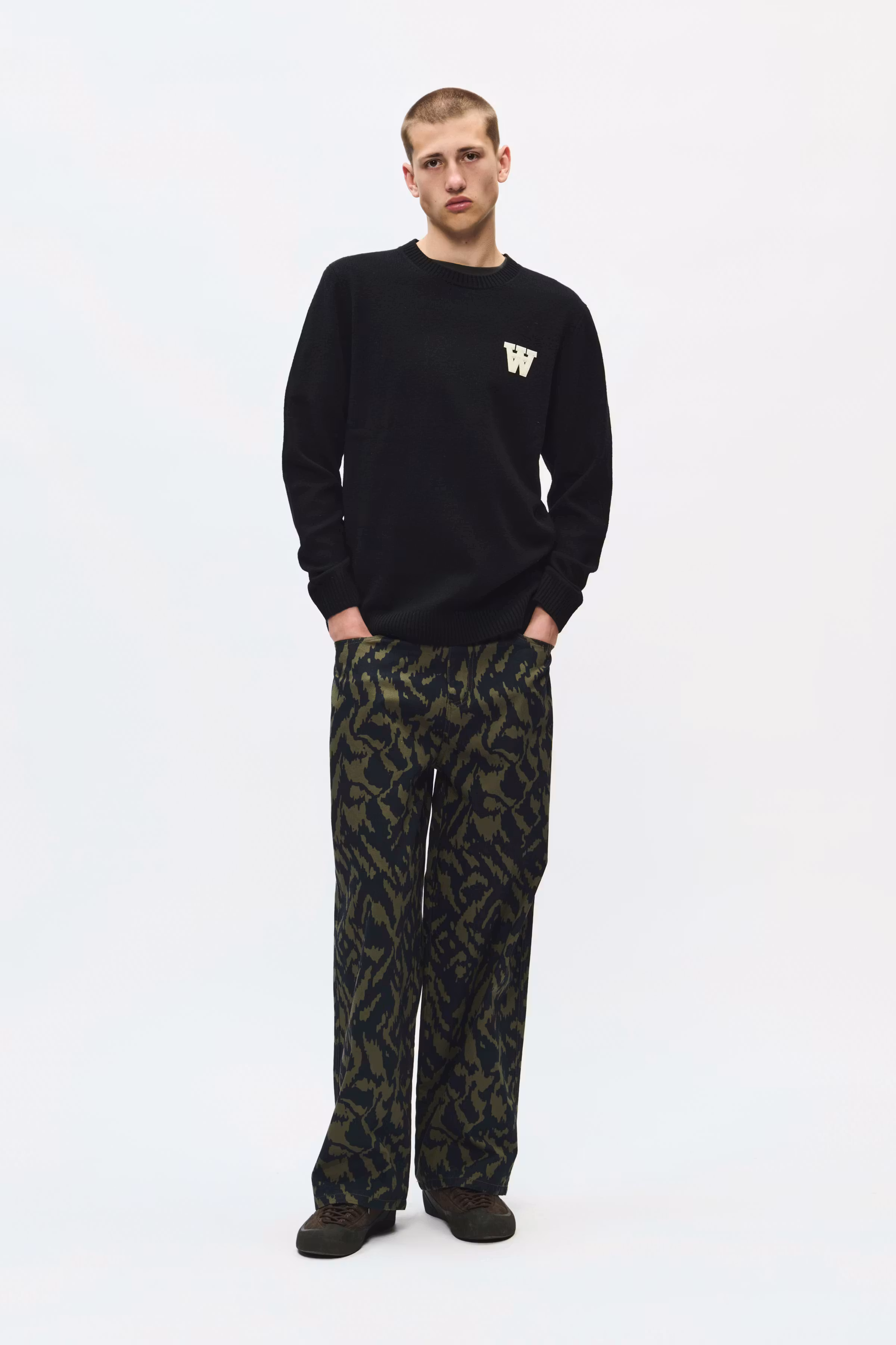 WWTay Lambswool Pullover LOOKBOOK FRONT 30251382-303700