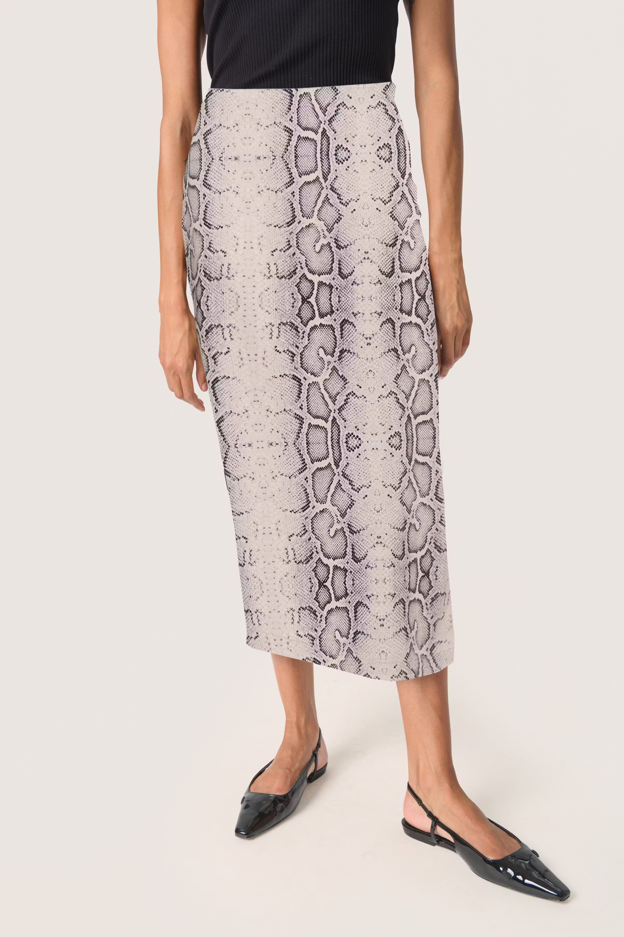SLXala Kjol LOOKBOOK FRONT 30408363-303725
