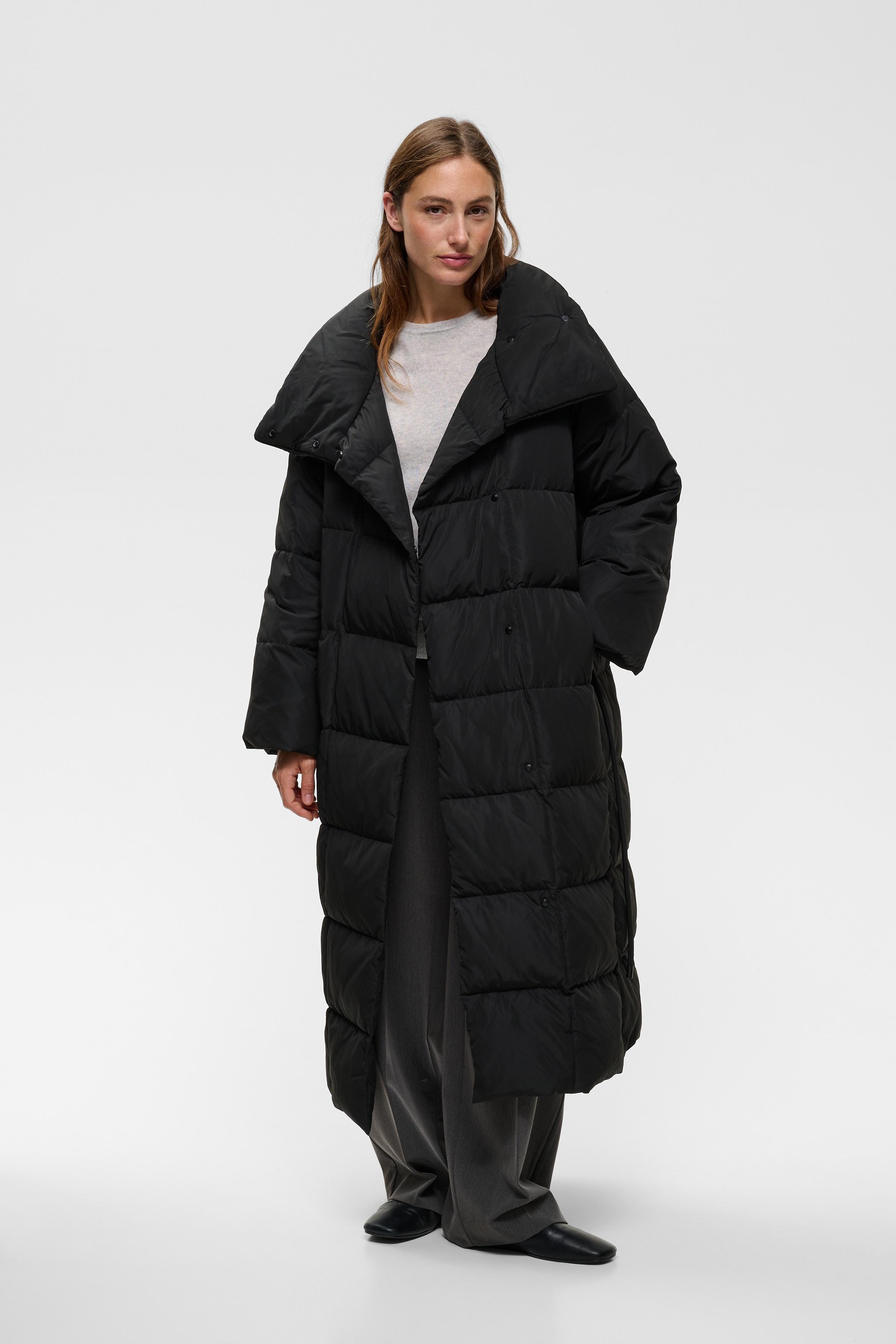 Zinea Outerwear LOOKBOOK FRONT 30111367-194008