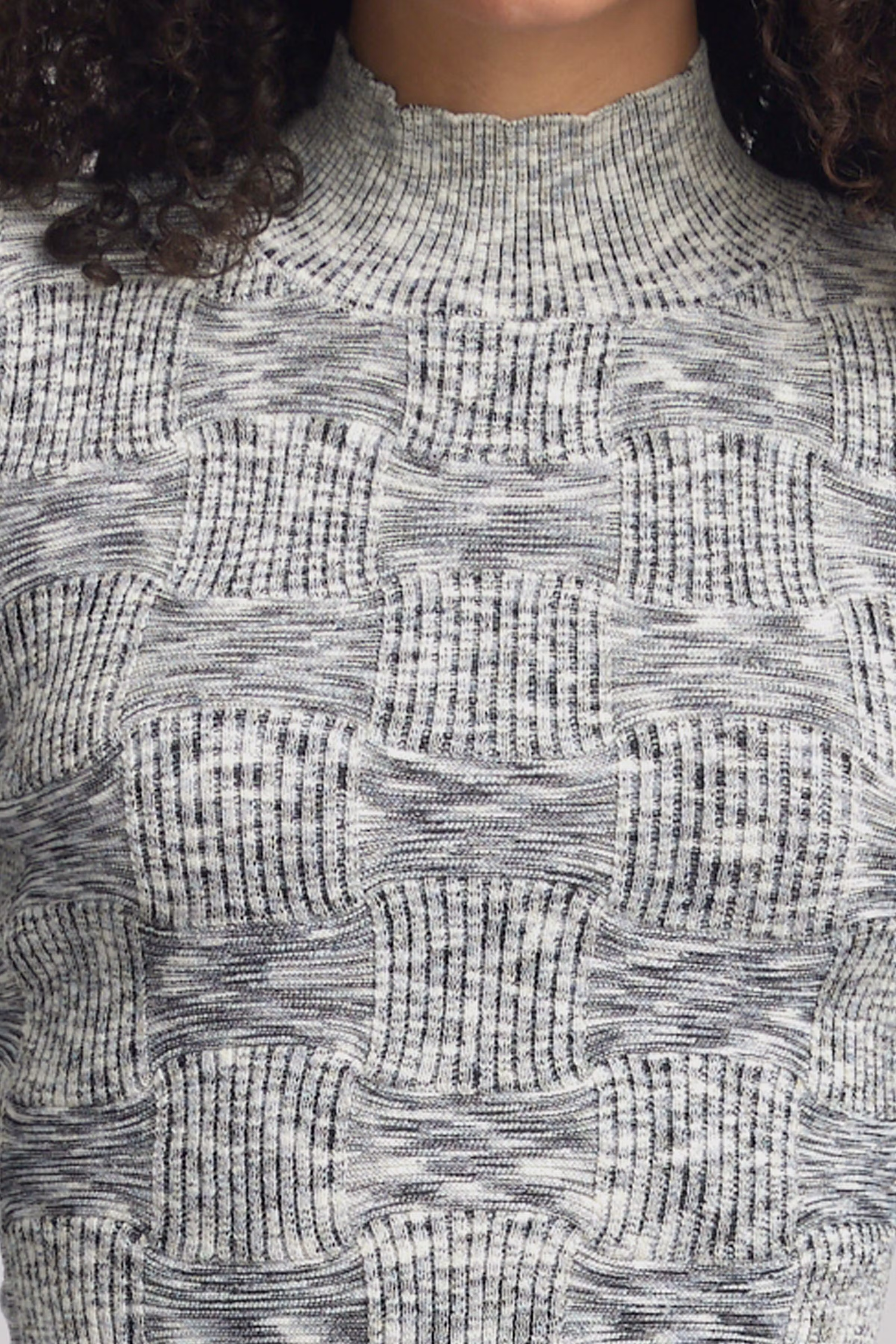 BariaGZ Pullover LOOKBOOK DETAIL 10909427-106331