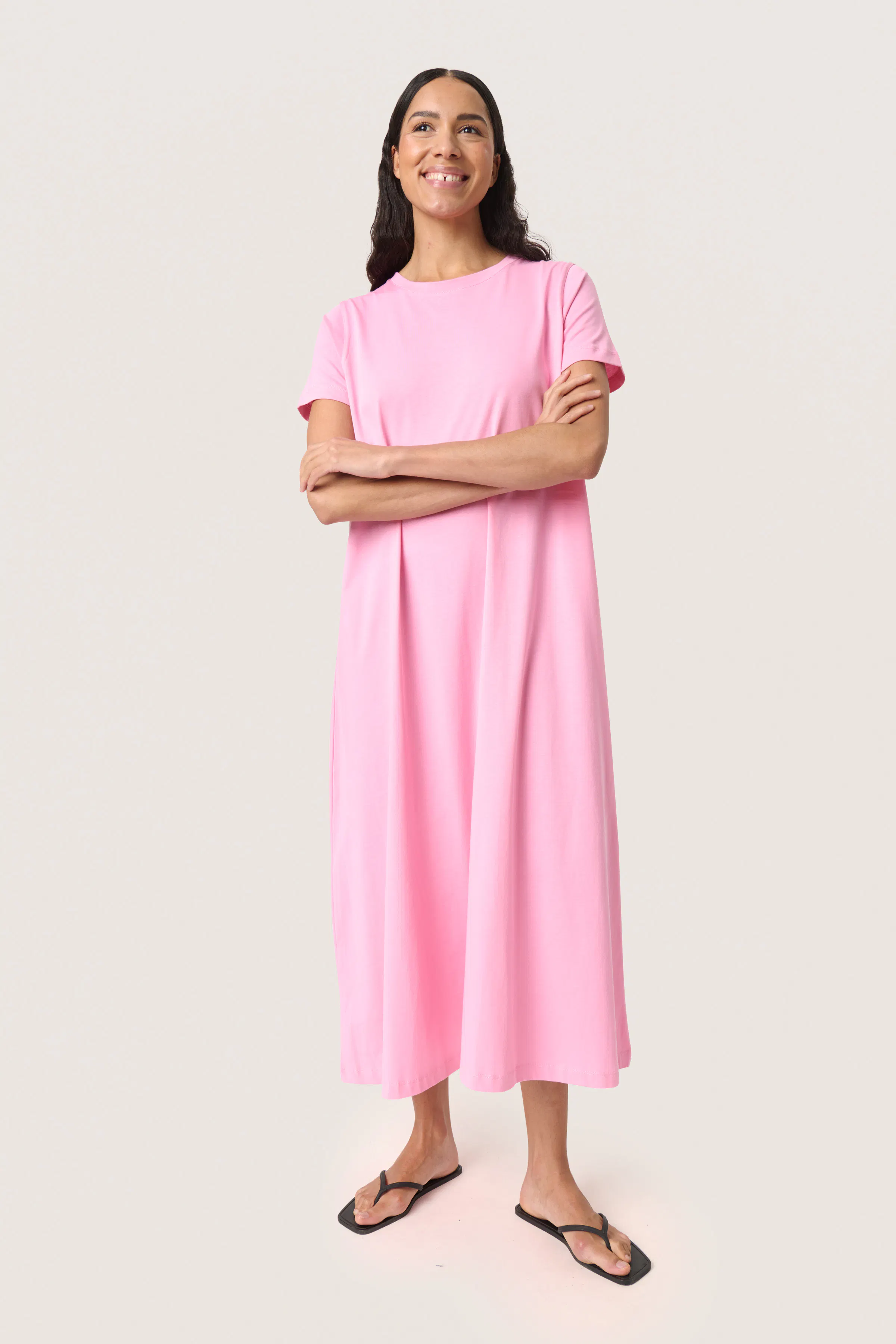 SLAeve Dress LOOKBOOK FRONT 30408198-152214