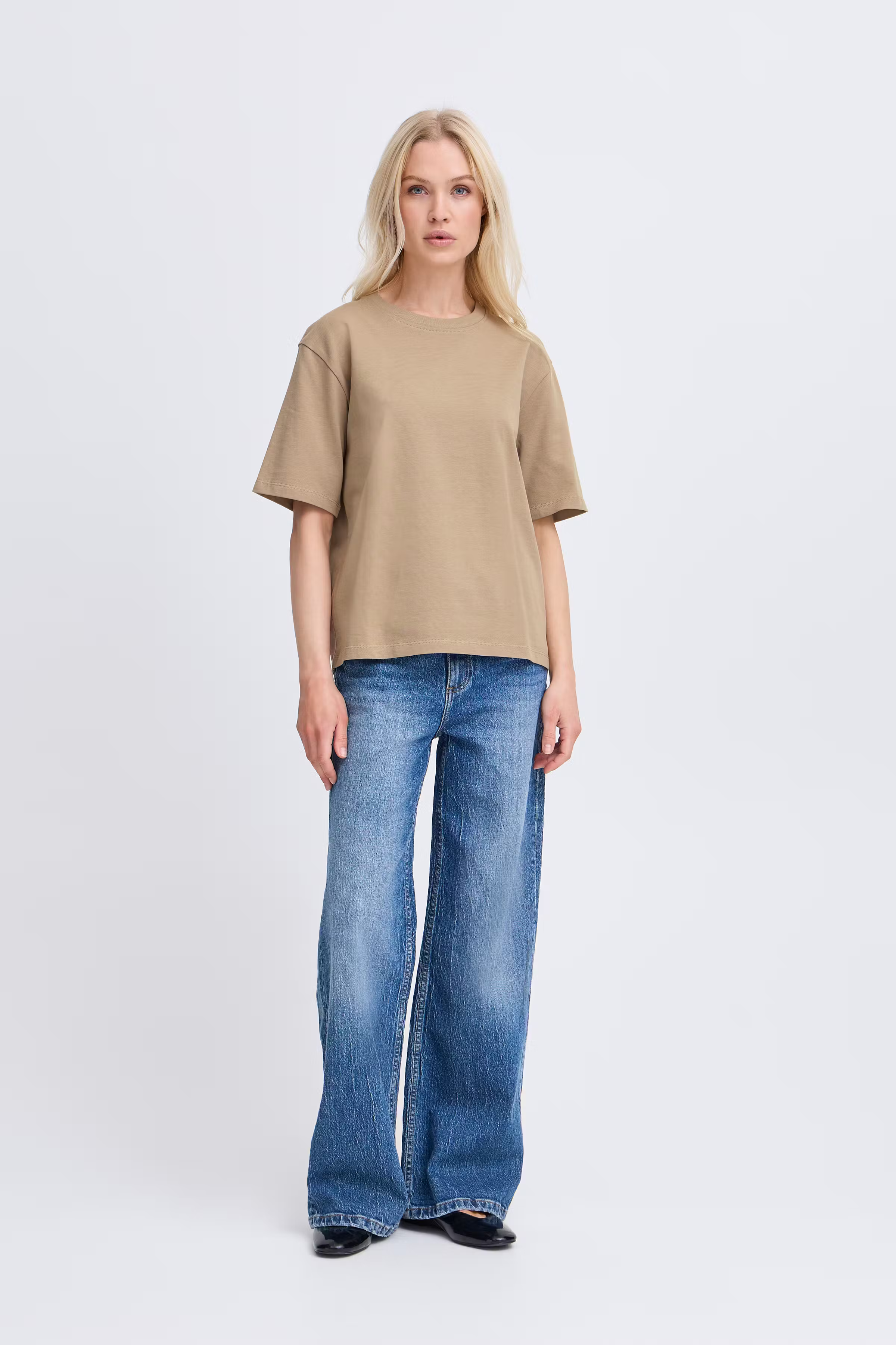 BYTROLLO T-shirt LOOKBOOK FRONT 20814444-171109