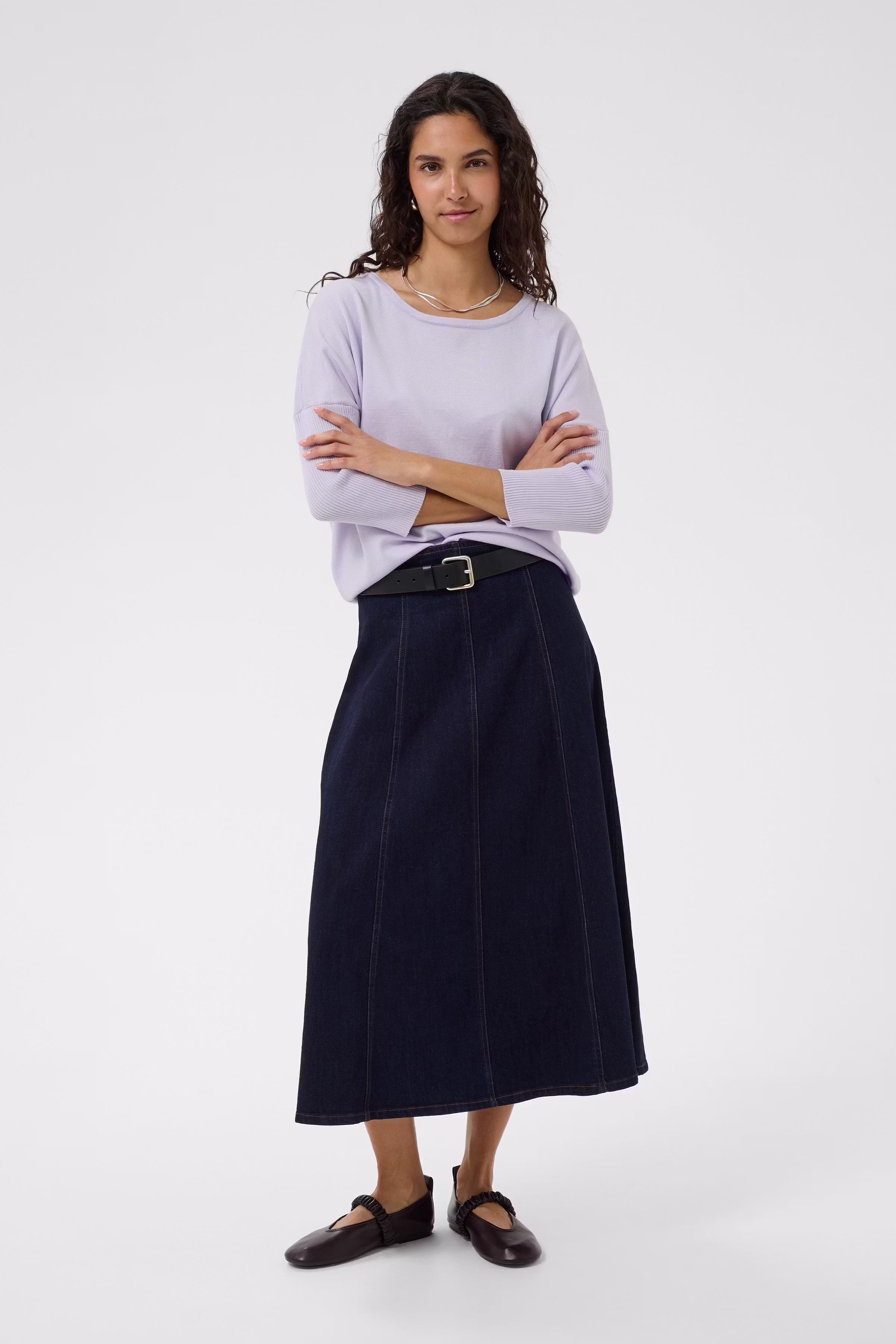 MilaSZ R-Neck Pullover LOOKBOOK FRONT 30500003-153807