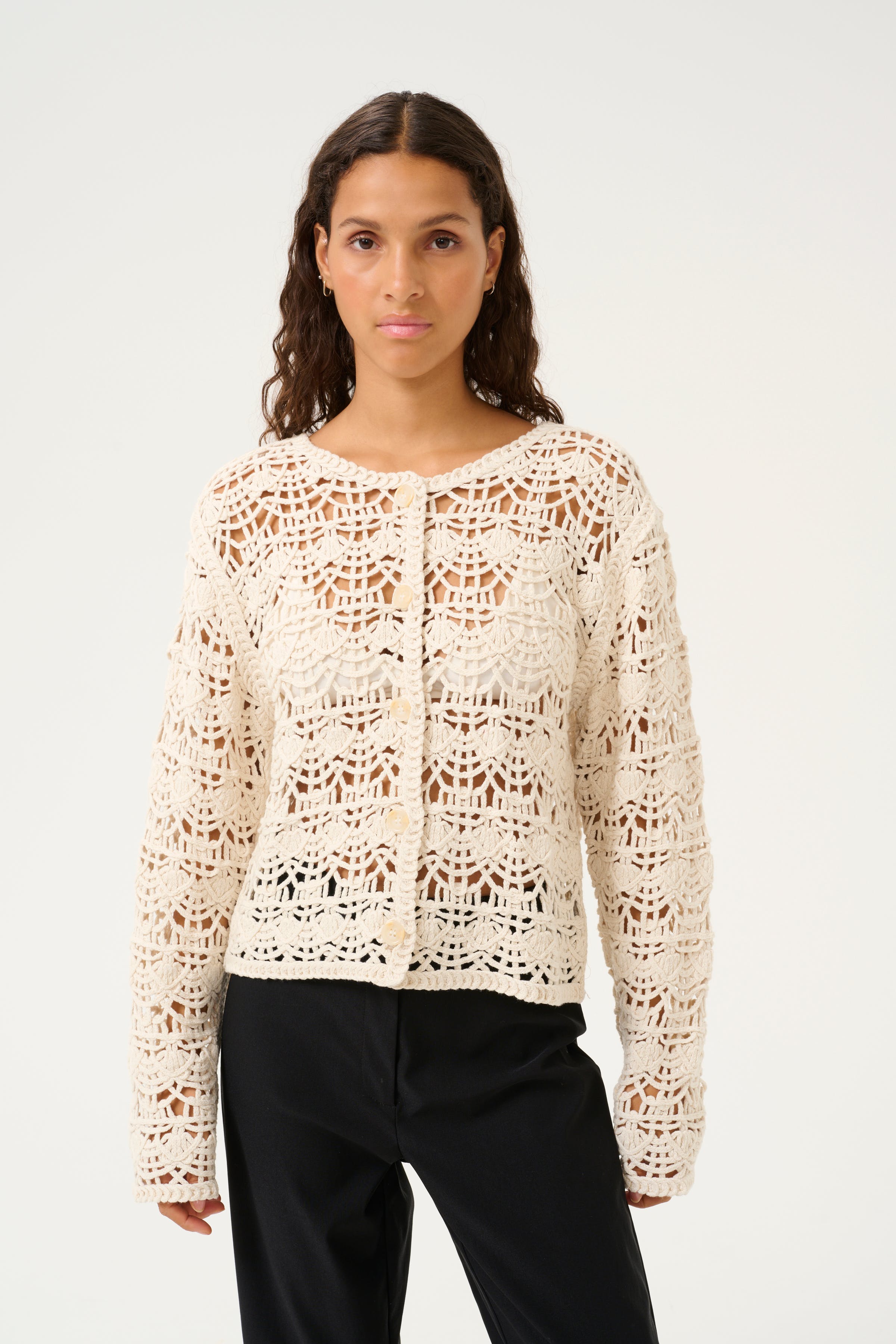 KBVegalisa Cardigan LOOKBOOK FRONT 10105510-110103