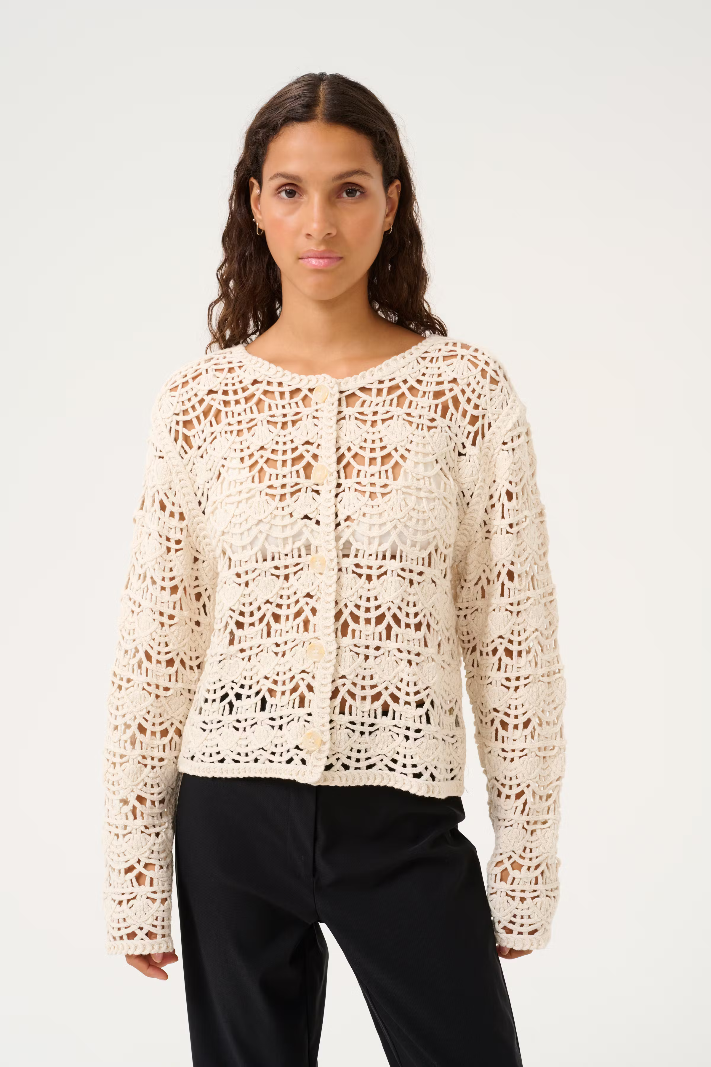 KBVegalisa Cardigan LOOKBOOK FRONT 10105510-110103