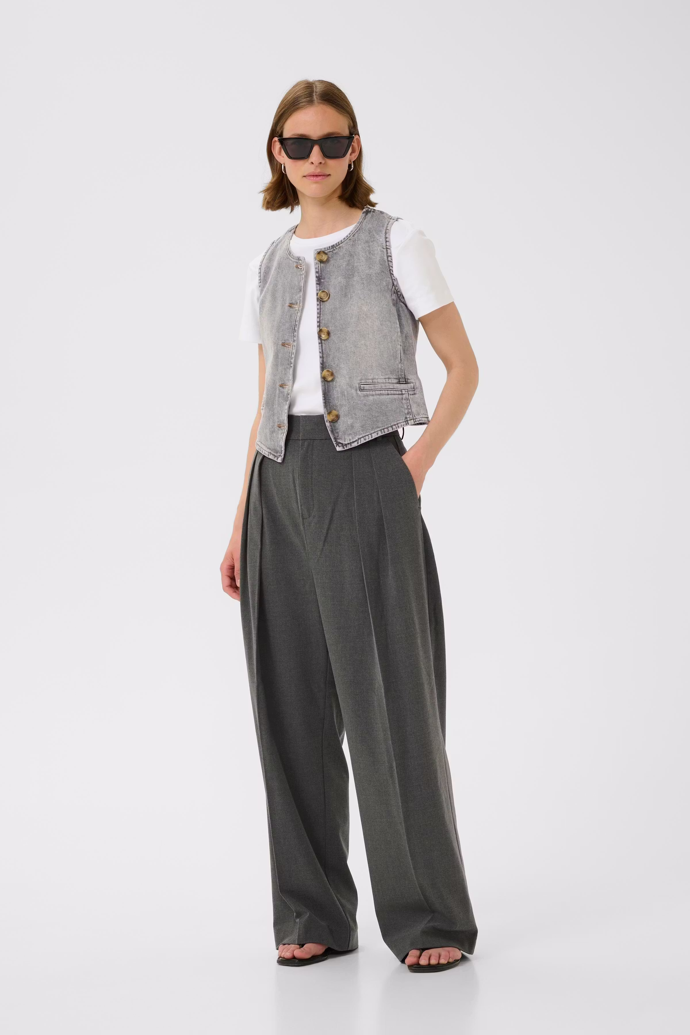 NanasIW Weste LOOKBOOK FRONT 30111073-304093