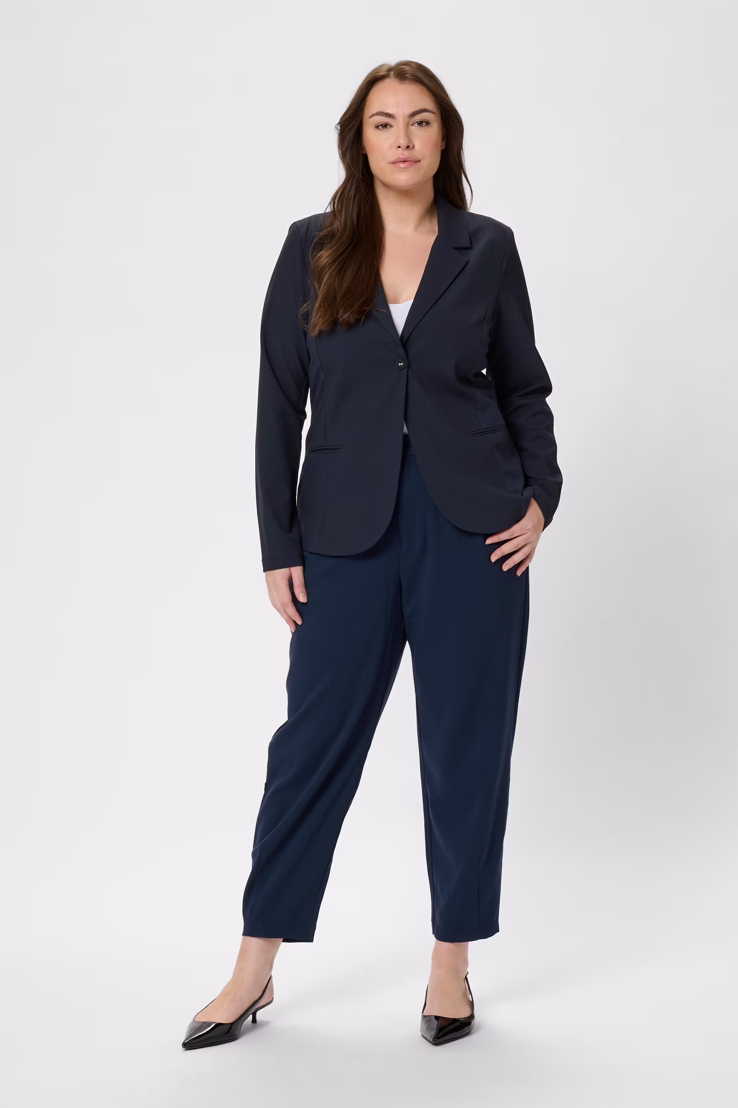 KCjia Blazer LOOKBOOK FRONT 10580023-194020