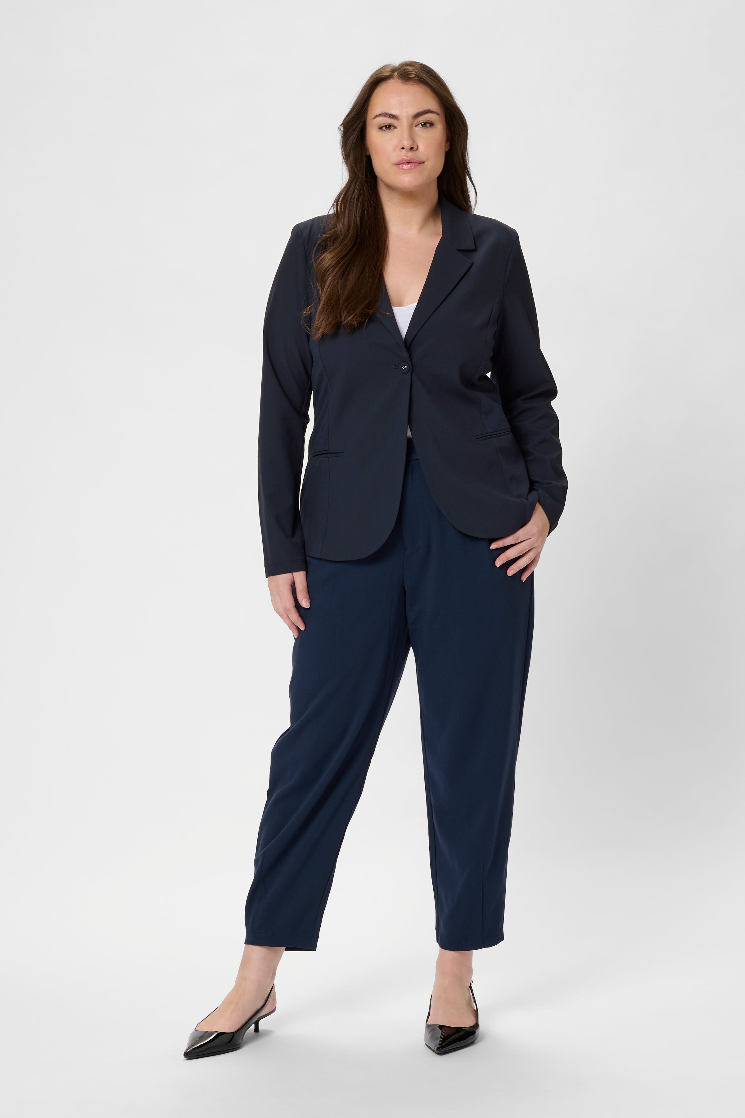 KCjia Blazer LOOKBOOK FRONT 10580023-194020