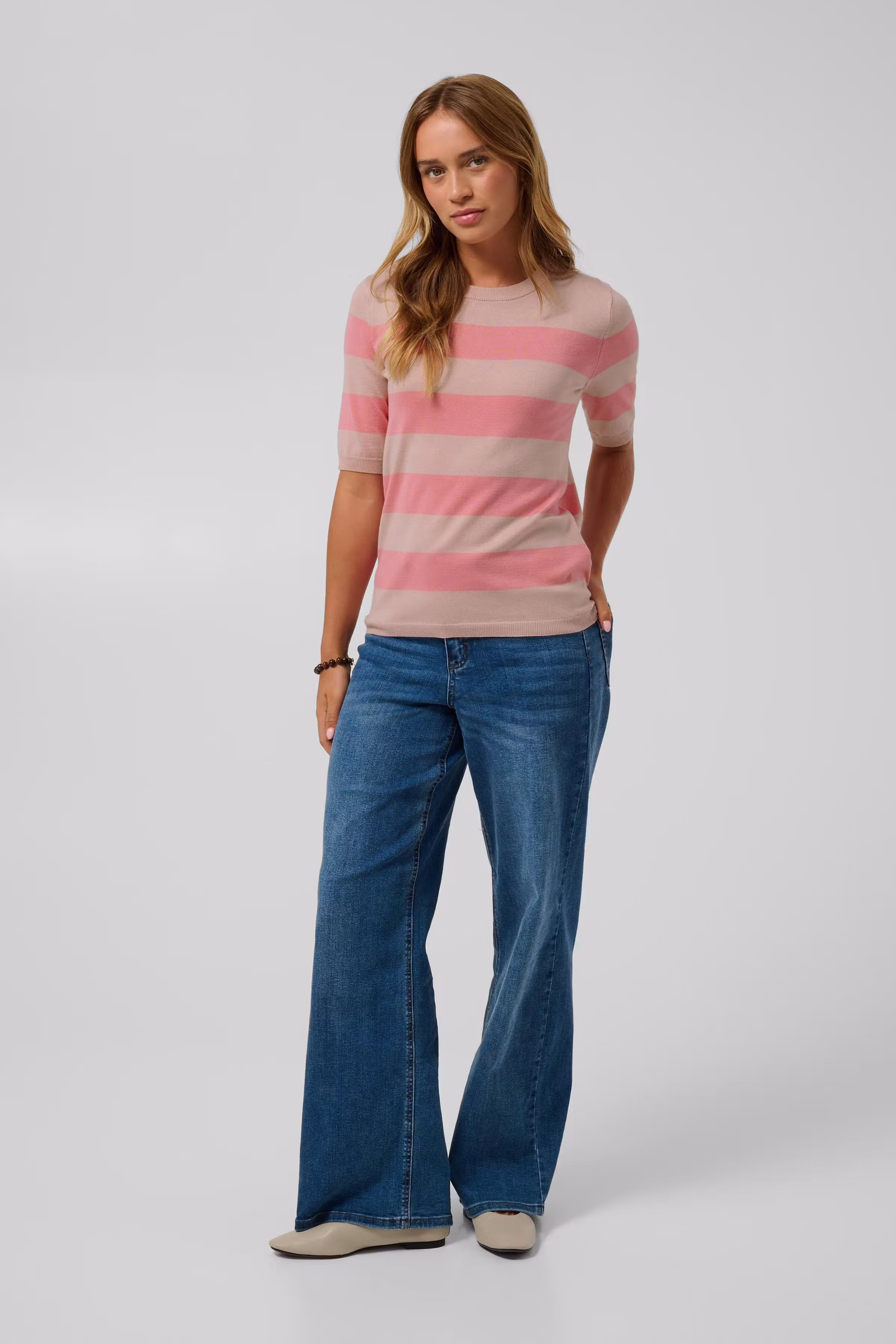 KAlizza Pullover LOOKBOOK FRONT 10508410-1000349