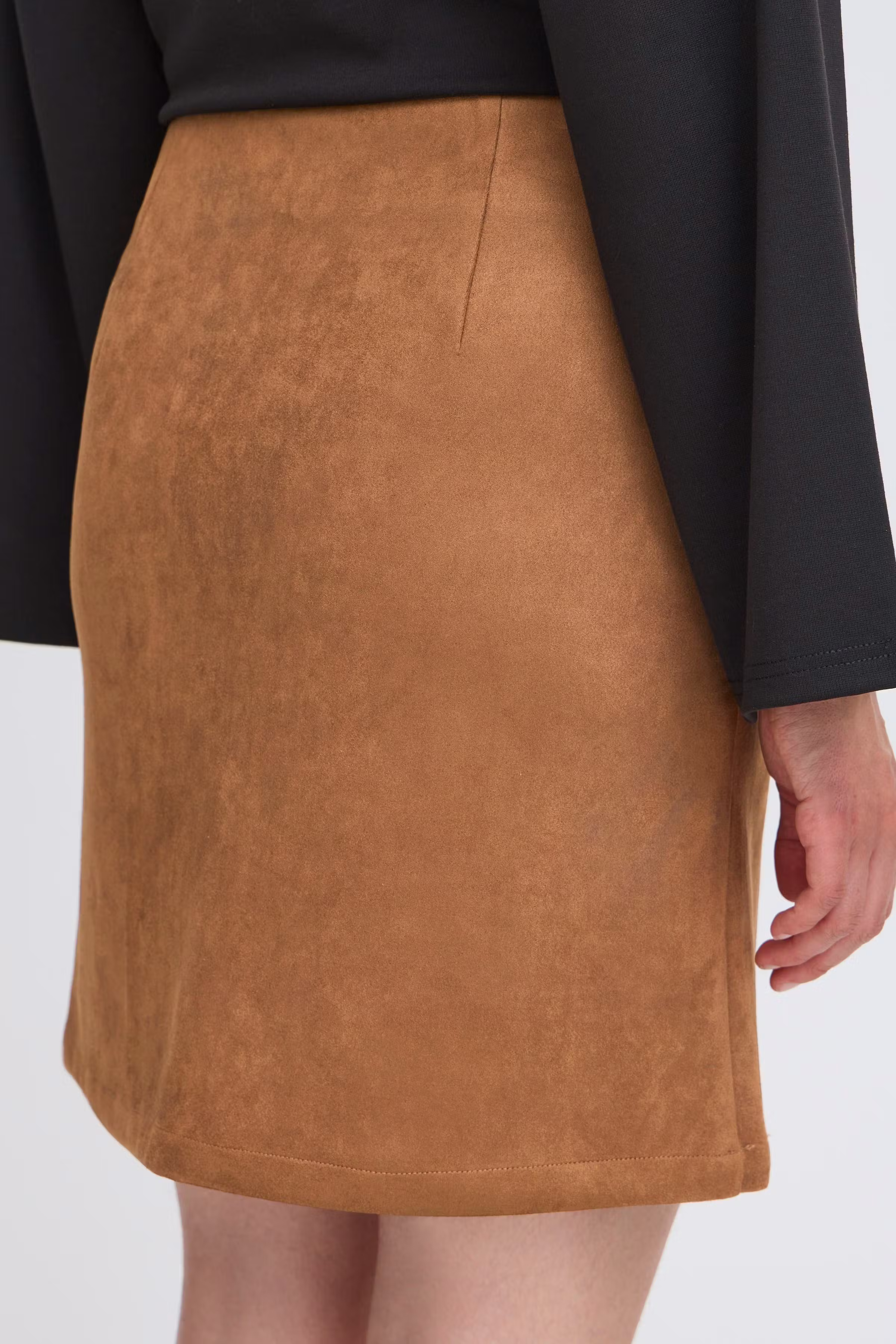 IHXCALLIE Rock LOOKBOOK DETAIL 20123921-181048