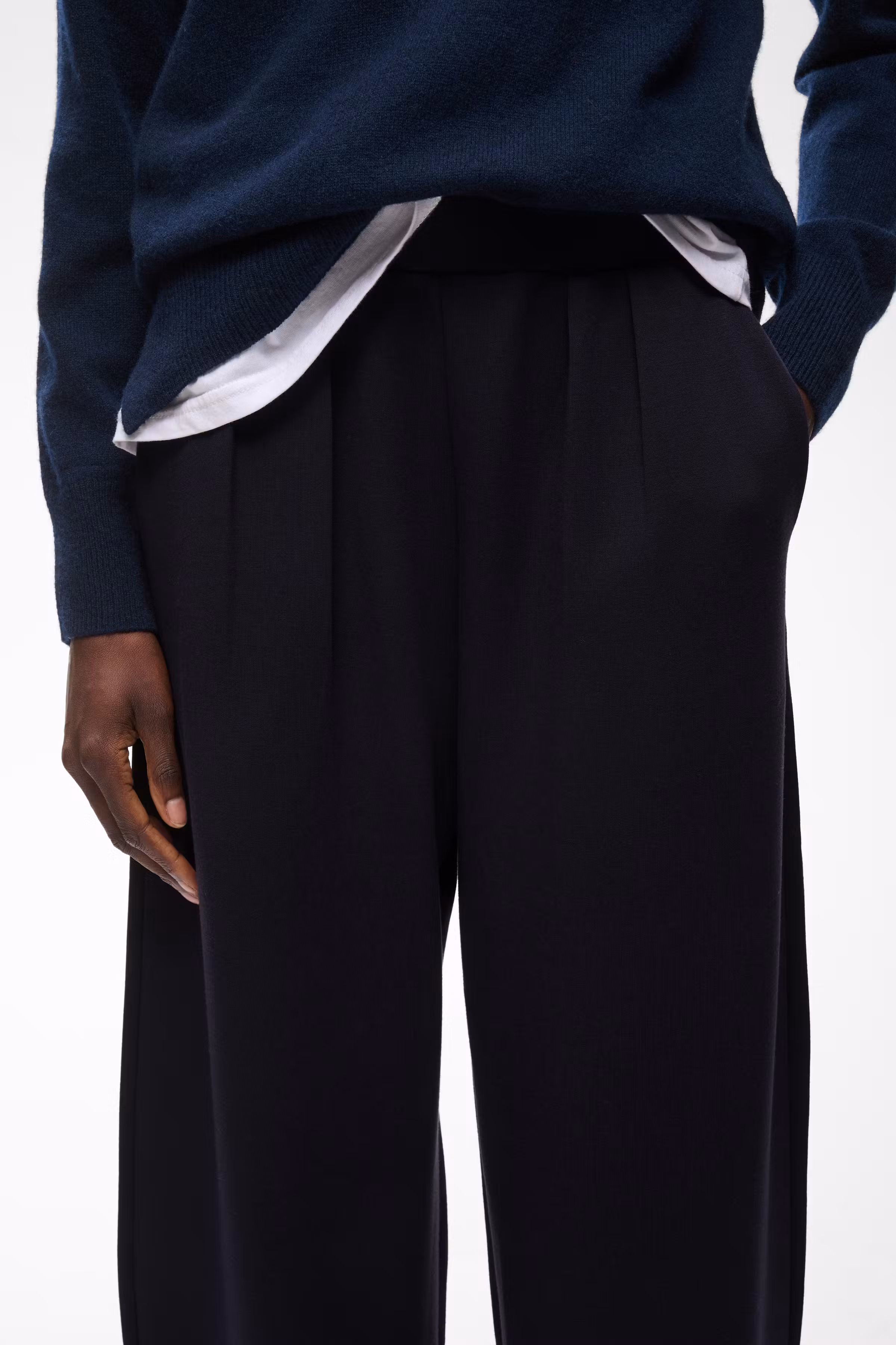 CleIW Trousers LOOKBOOK DETAIL 30111399-300005
