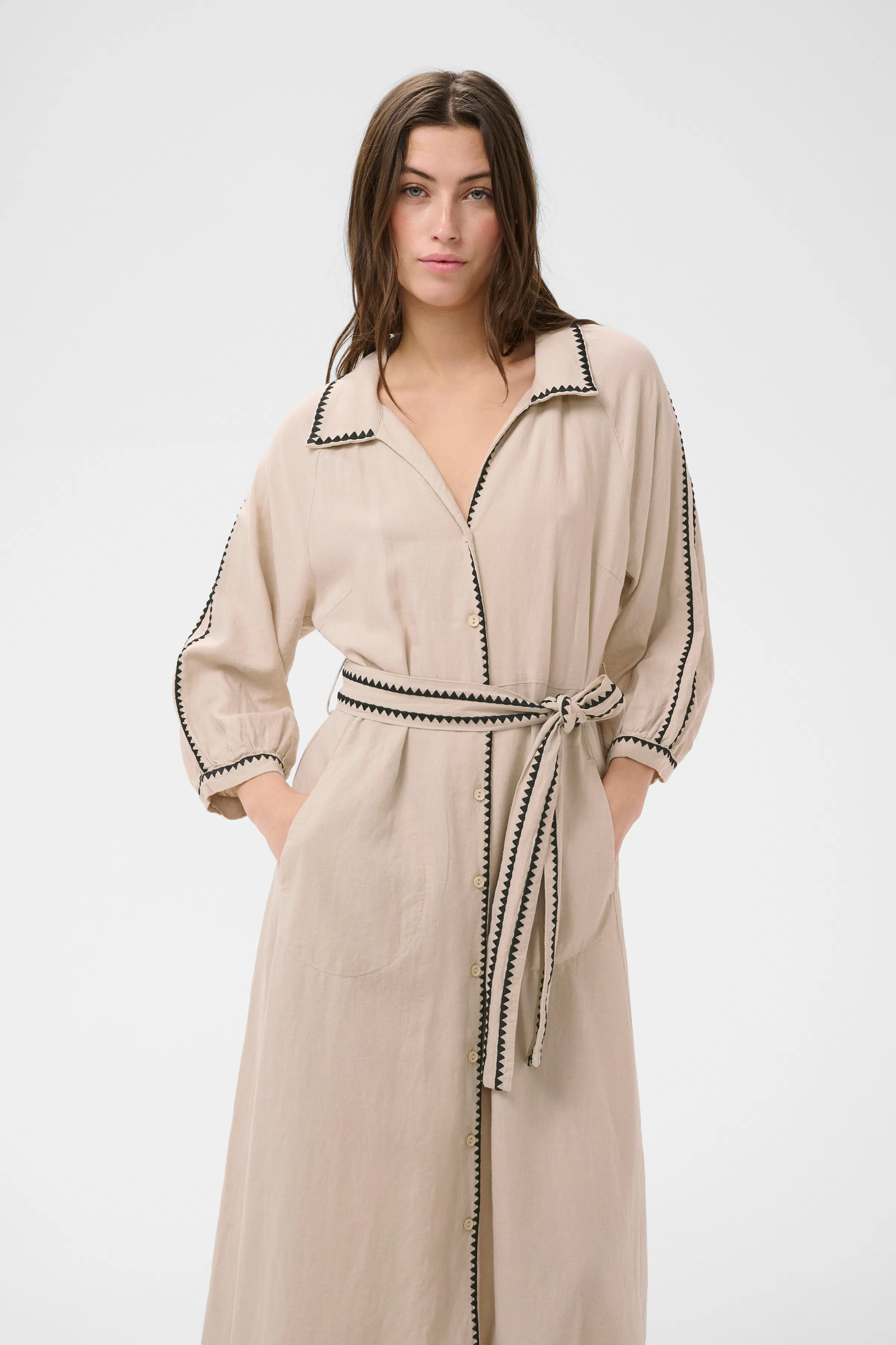 SiciliasPW Klänning LOOKBOOK FRONT 30310418-130401