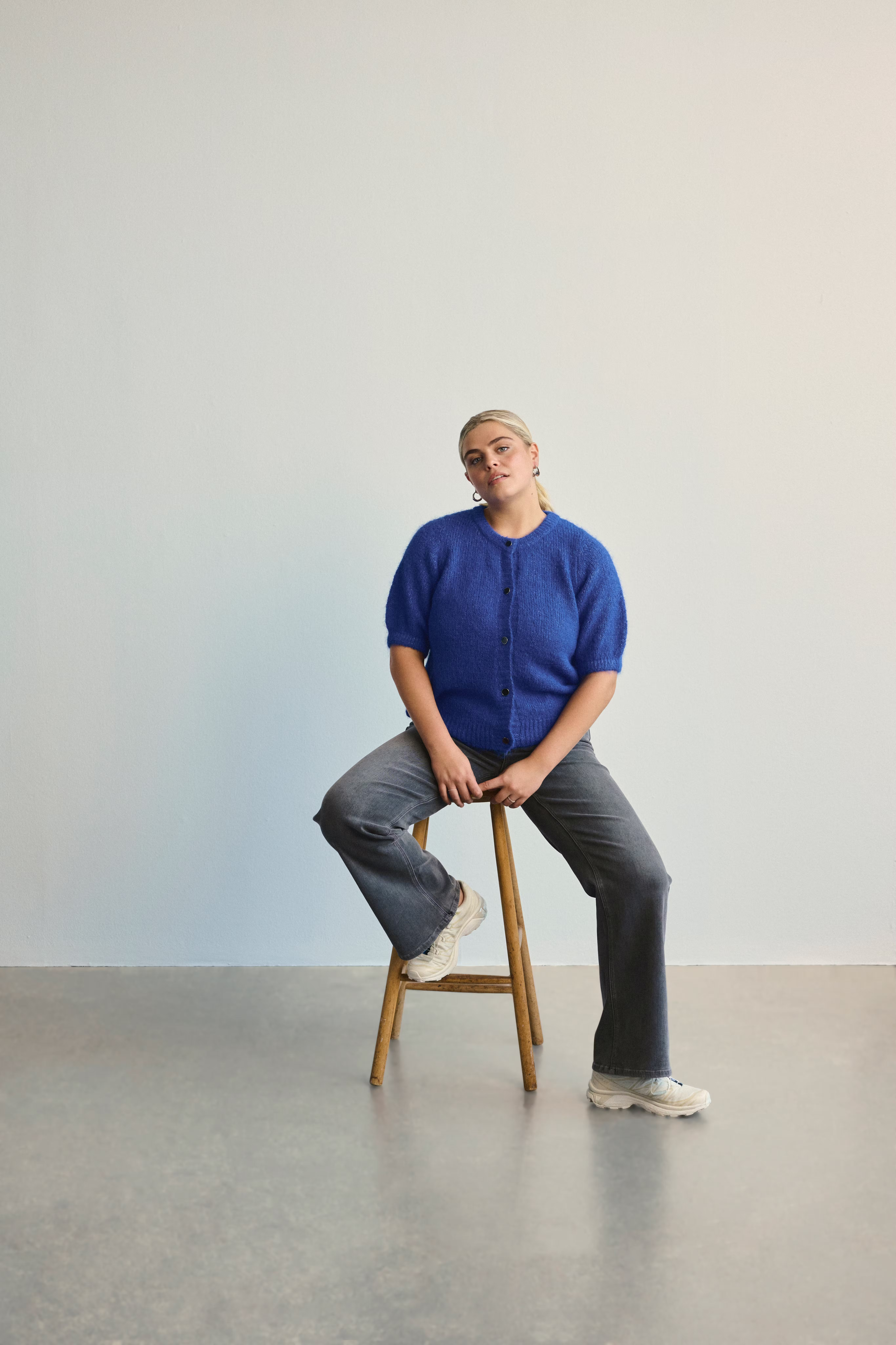 KCsina Jeans LOCATION NONE 10583446-103162