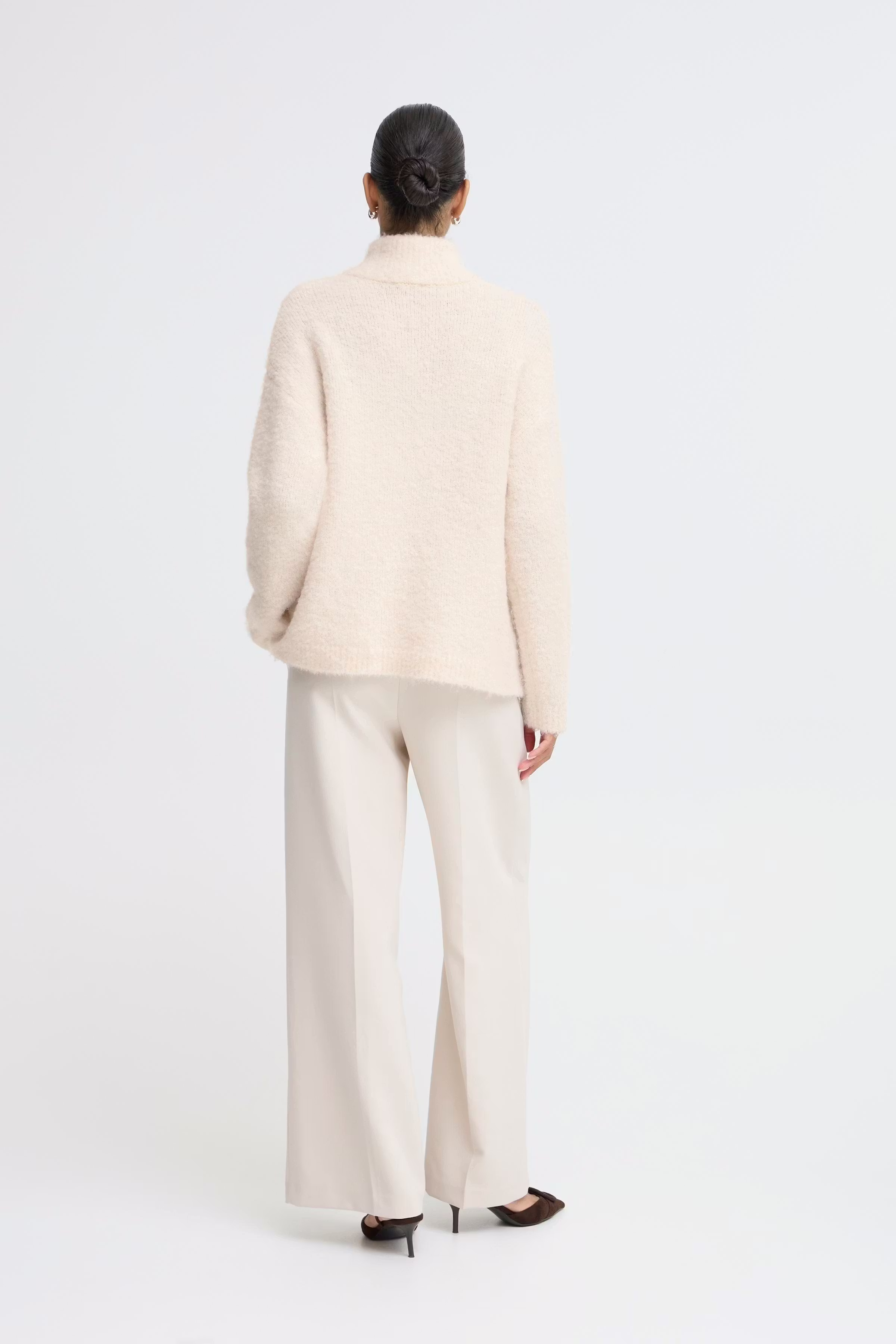 BYOMANTA Pullover LOOKBOOK BACK 20818118-1309051