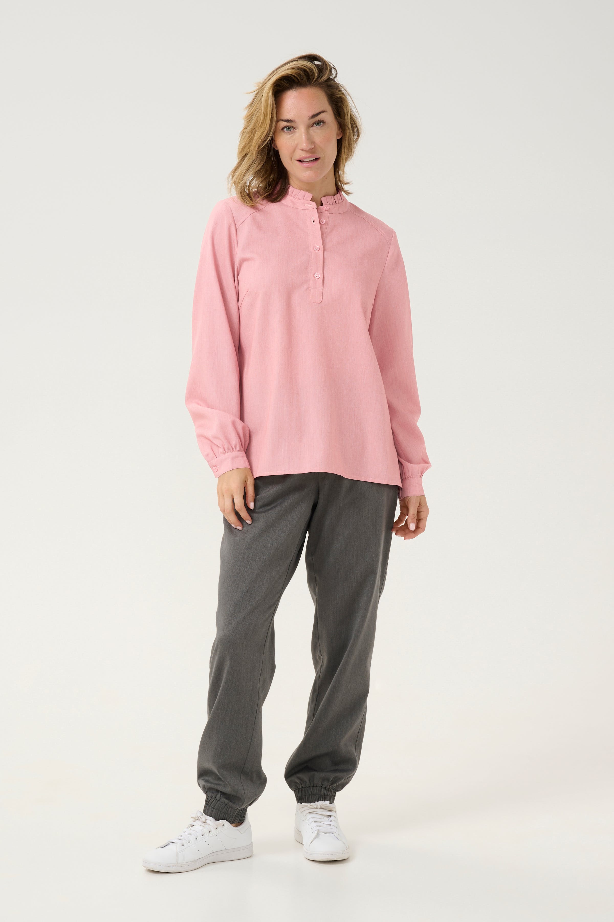 BPolga Bluse LOOKBOOK FRONT 10590773-1717181B