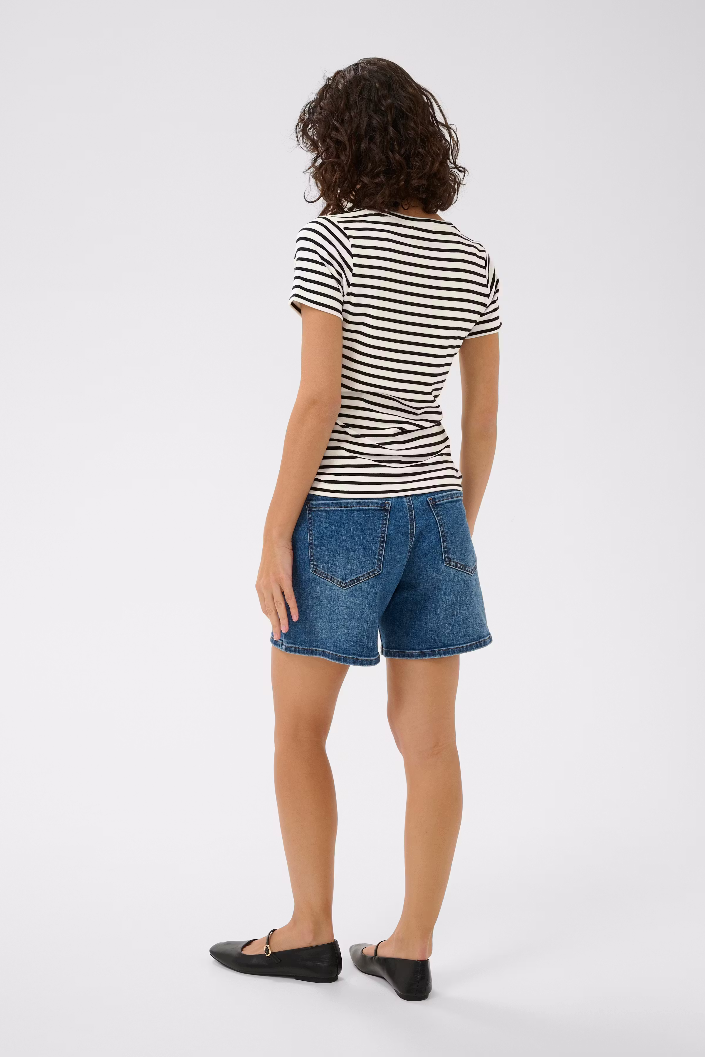 KAliddy T-shirt LOOKBOOK FRONT 10511591-109306