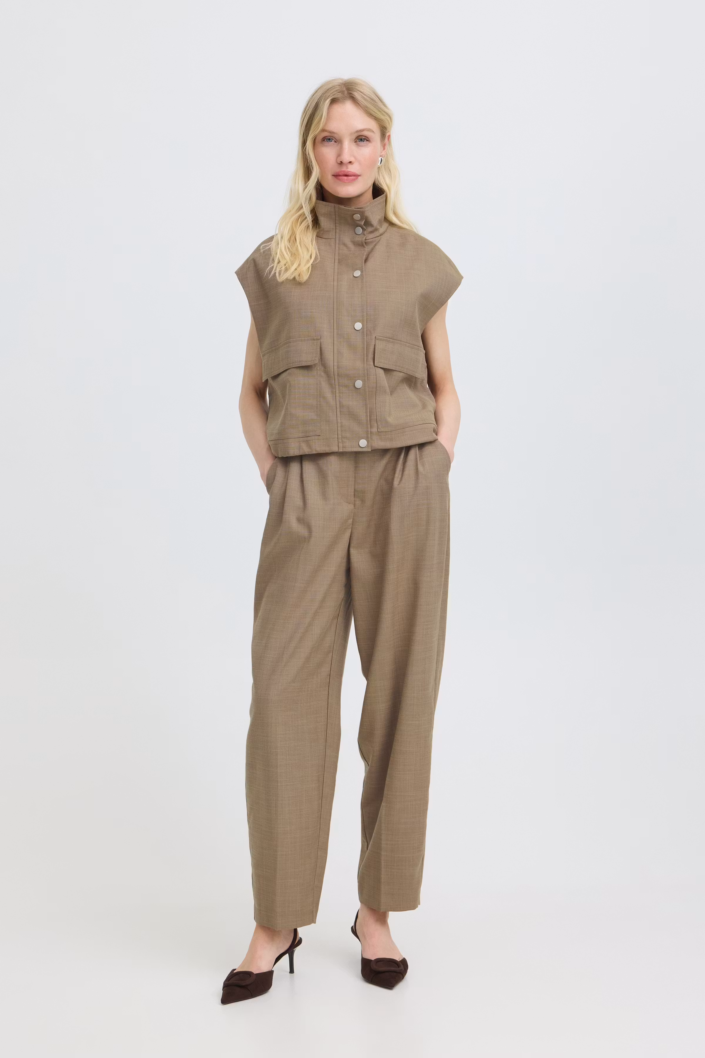 BYDANNIO Väst LOOKBOOK FRONT 20819336-1710381