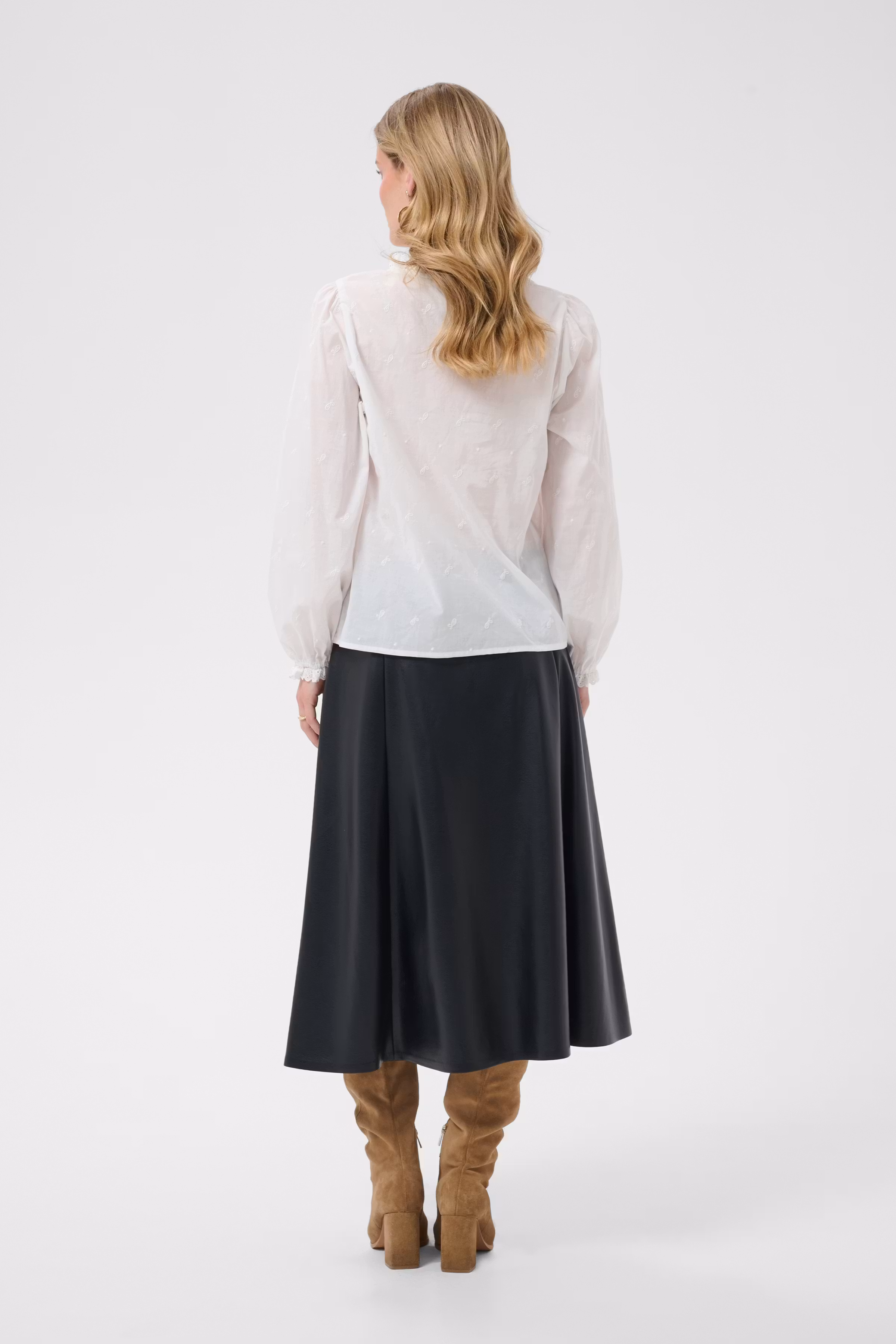 CRKalikah Blouse LOOKBOOK BACK 10615648-110602