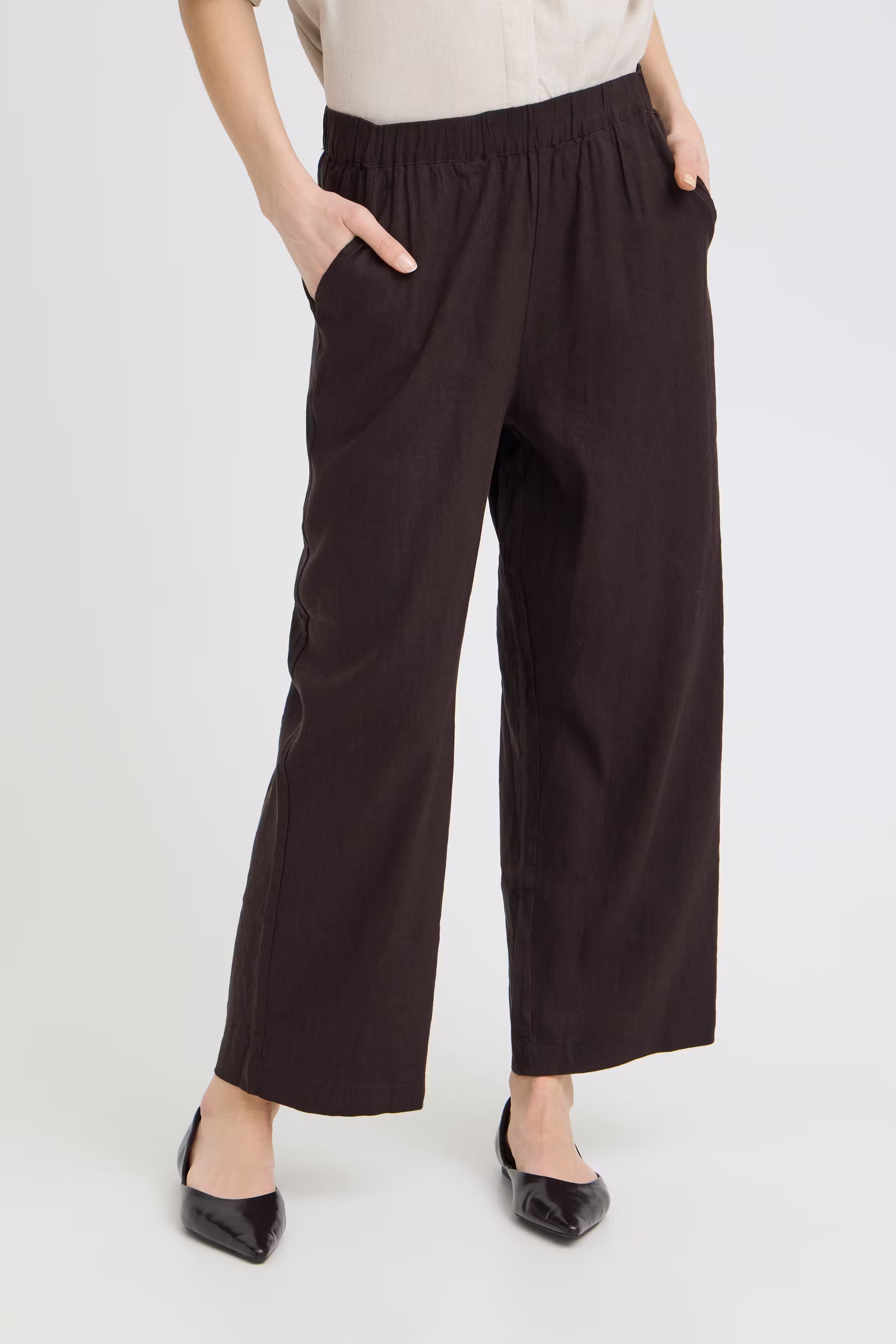 PZLUCA Trousers LOOKBOOK FRONT 50210435-191103