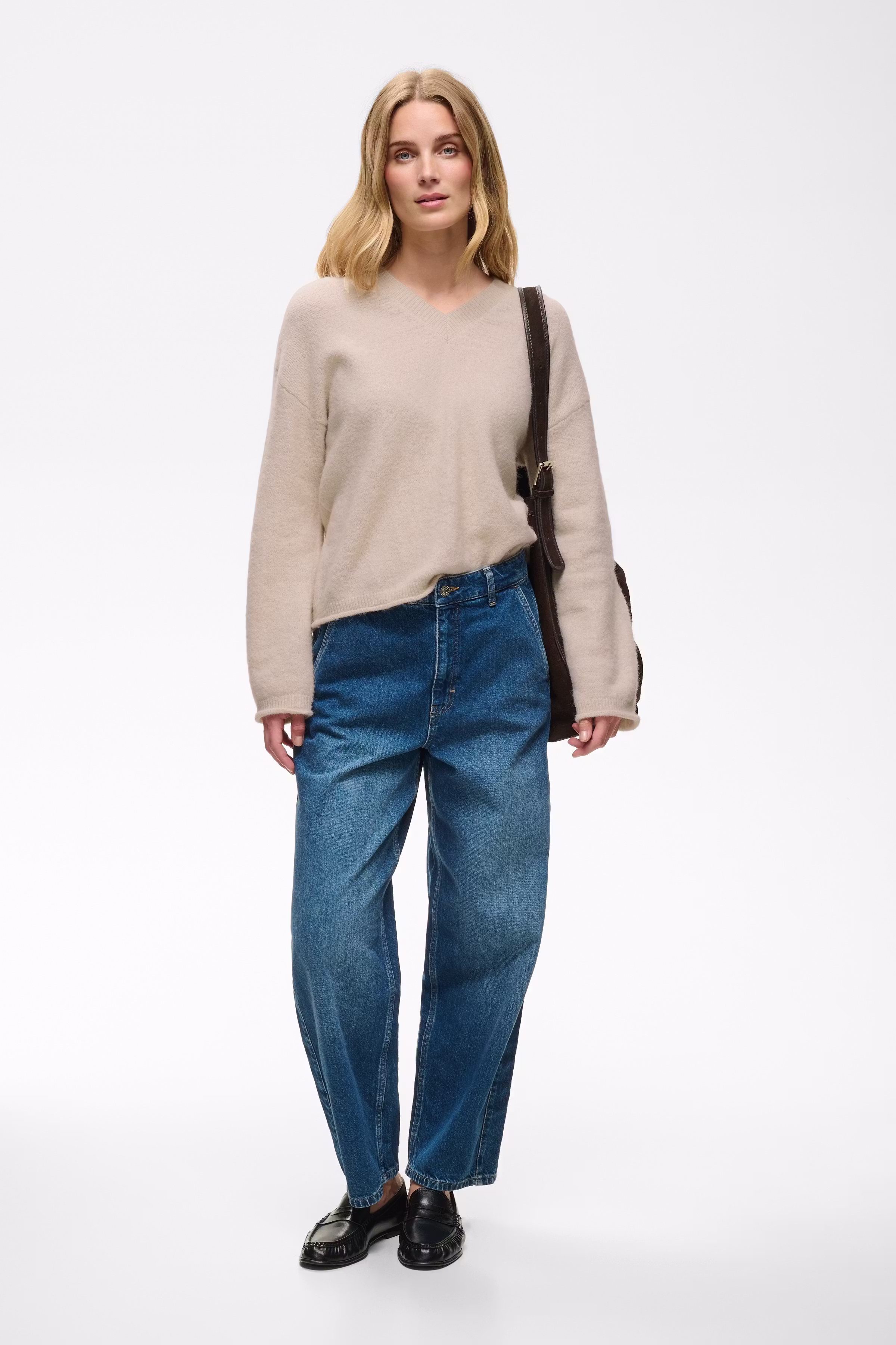 ChanillaPW Pullover LOOKBOOK FRONT 30310842-130400