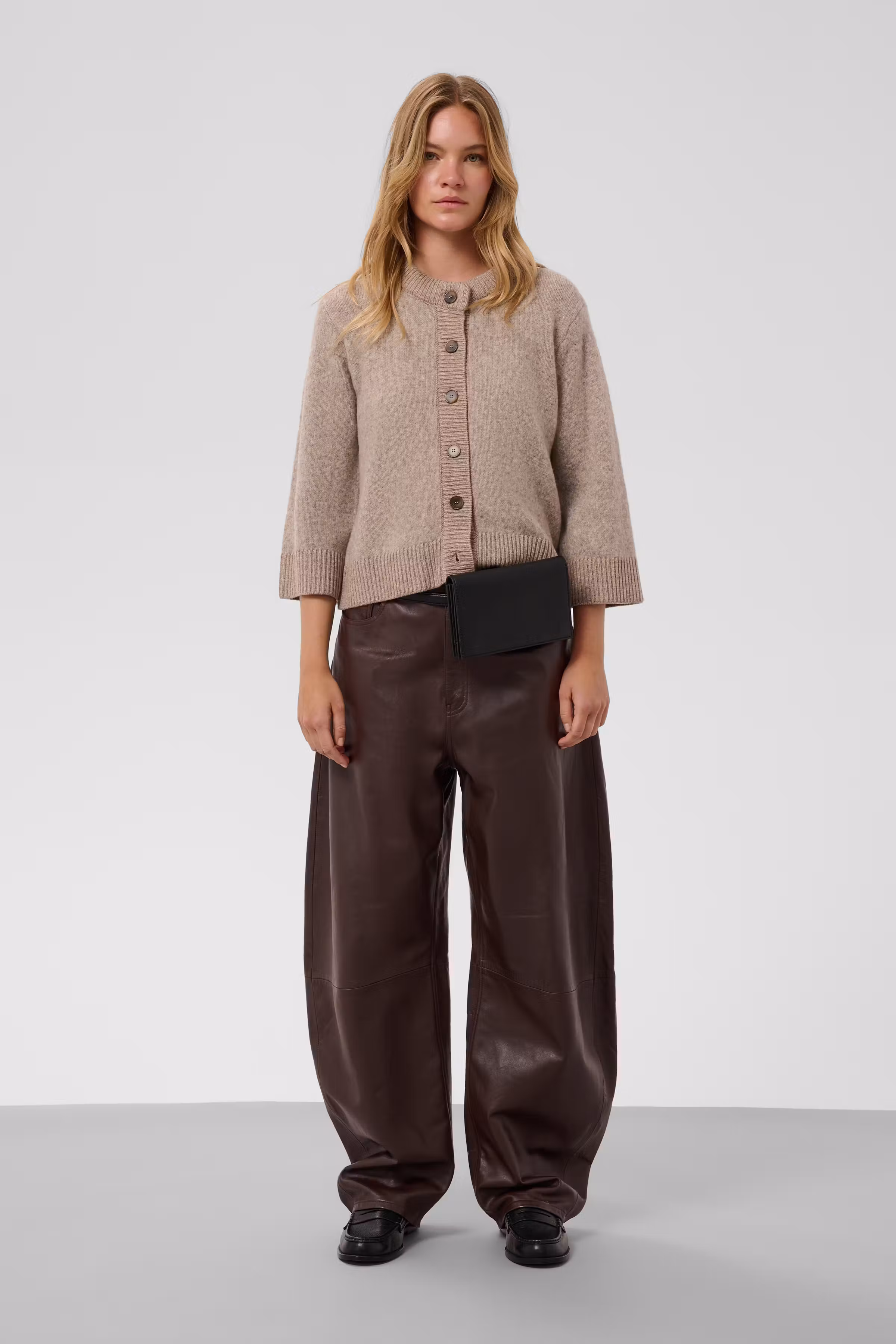 SLKaiko Barrel Læderbukser LOOKBOOK FRONT 30409452-191018